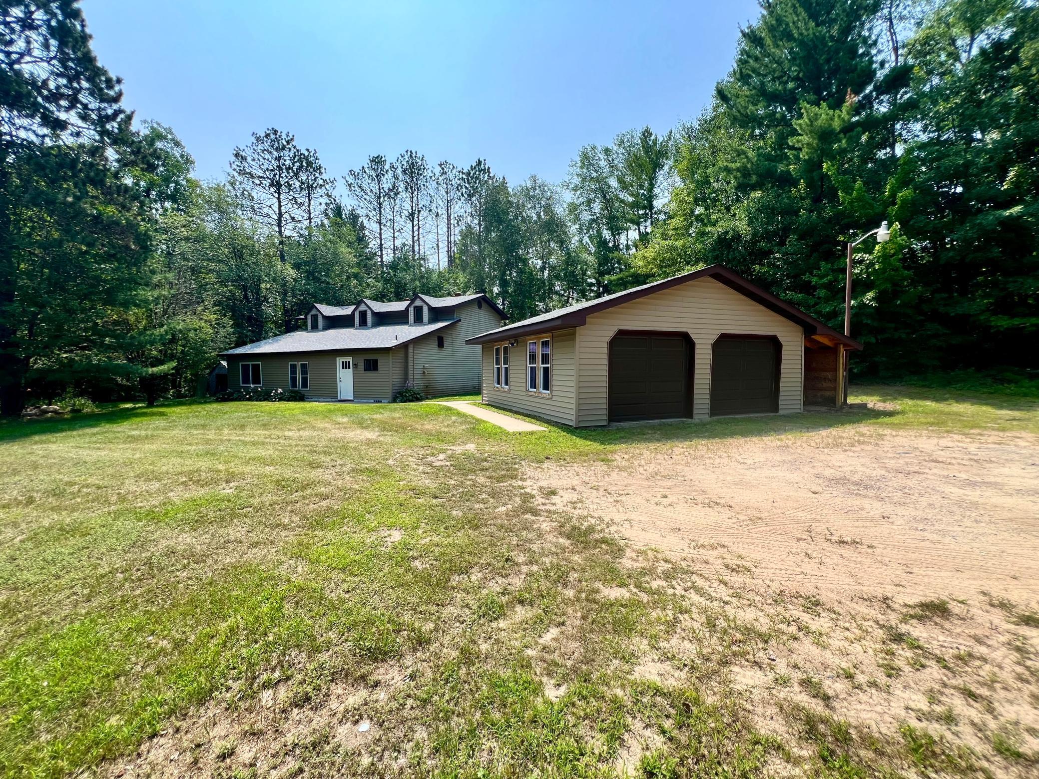 1989 single family home for sale at 40 Abbi Lane in Grand Rapids, MN — 4 bed, 2 bath (photo 7 of 47)