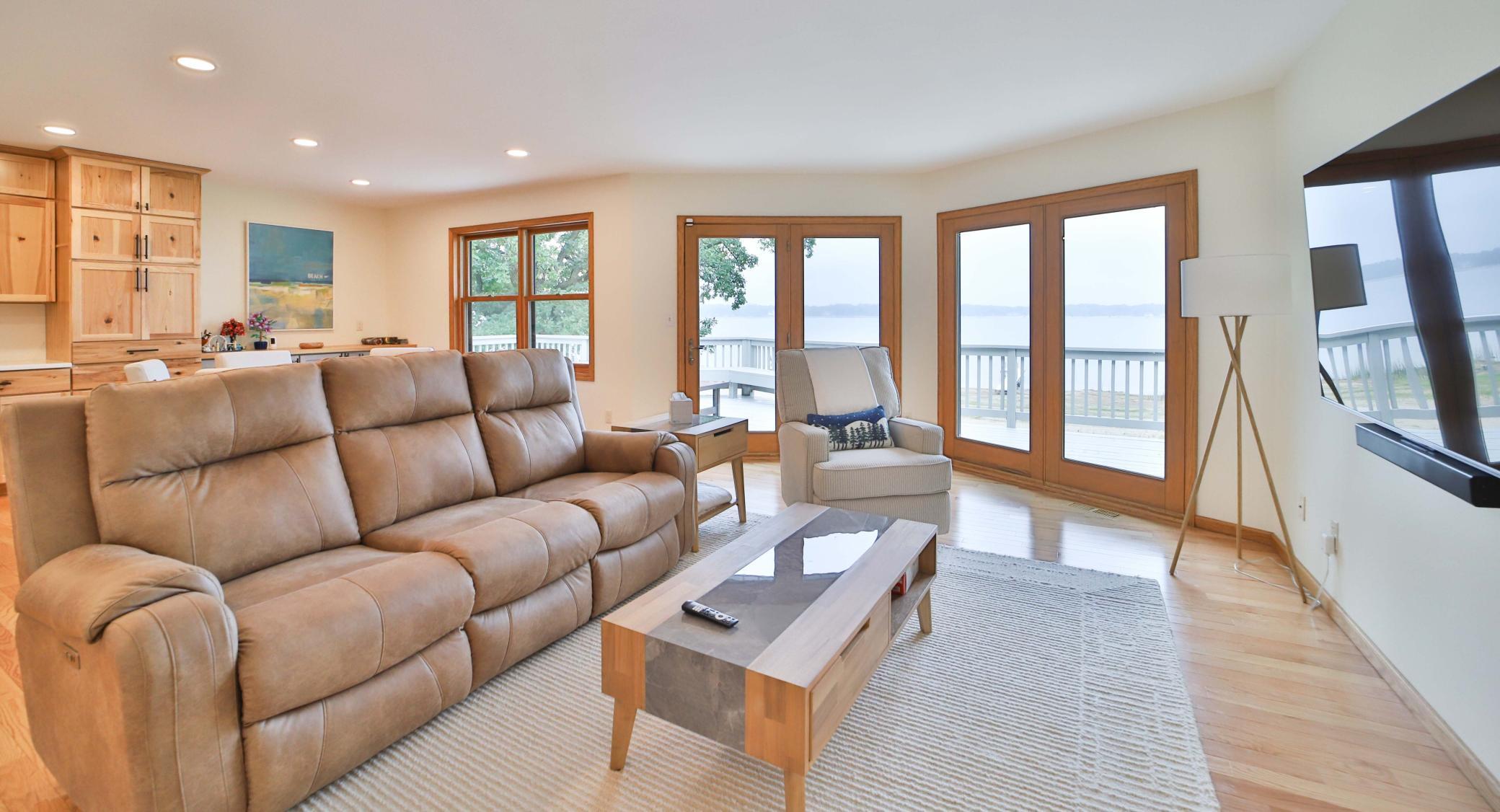 1989 single family home for sale at 13541 Maplewood Drive in Baxter, MN — 3 bed, 4 bath (photo 11 of 56)