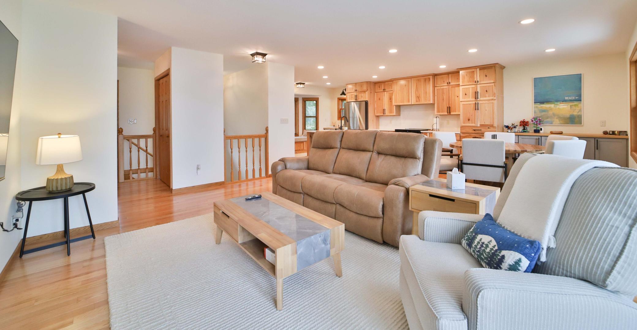 1989 single family home for sale at 13541 Maplewood Drive in Baxter, MN — 3 bed, 4 bath (photo 10 of 56)