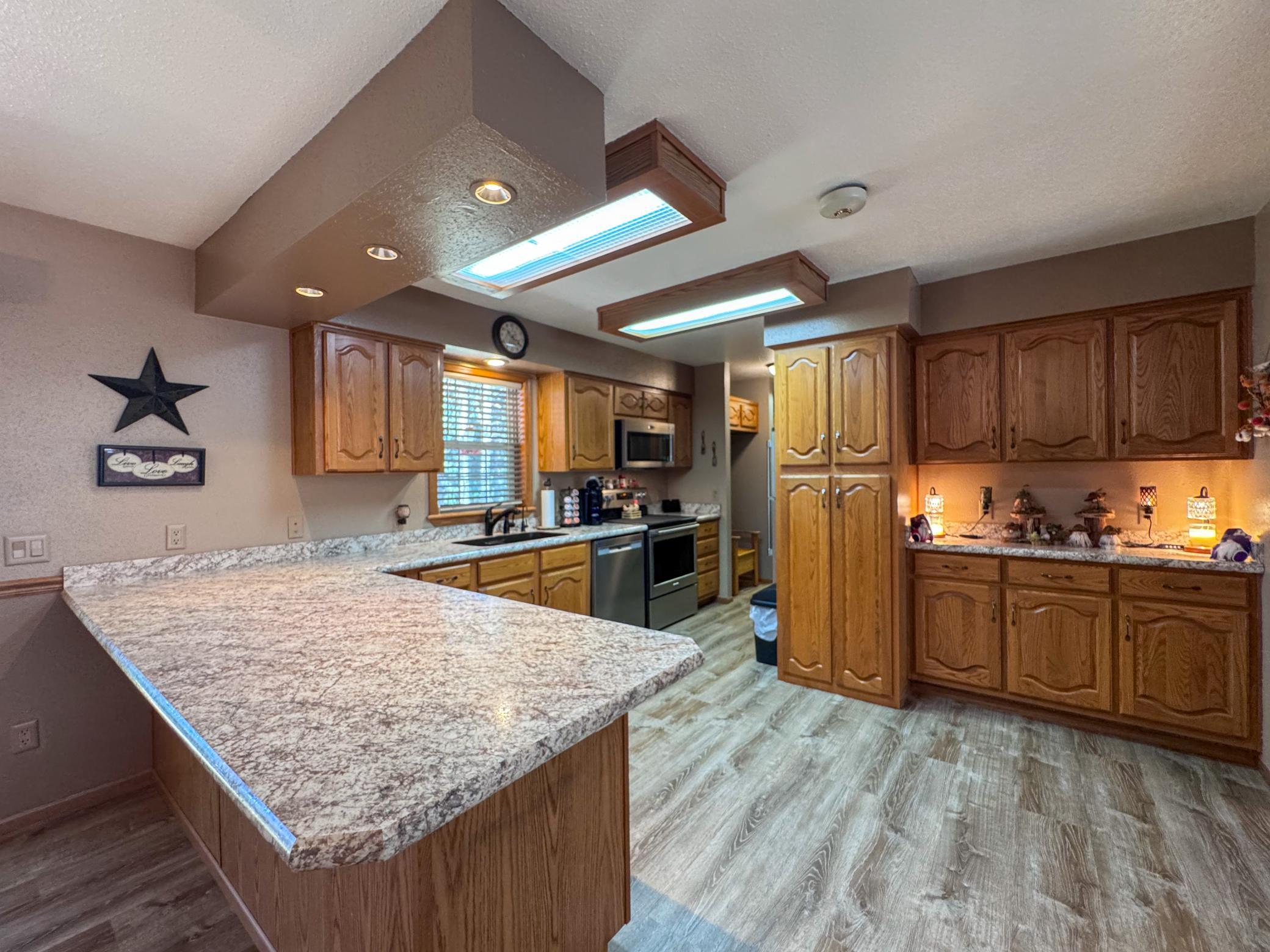 2002 single family home for sale at 7775 Cardinal Road NW in Bemidji, MN — 3 bed, 2 bath (photo 16 of 35)
