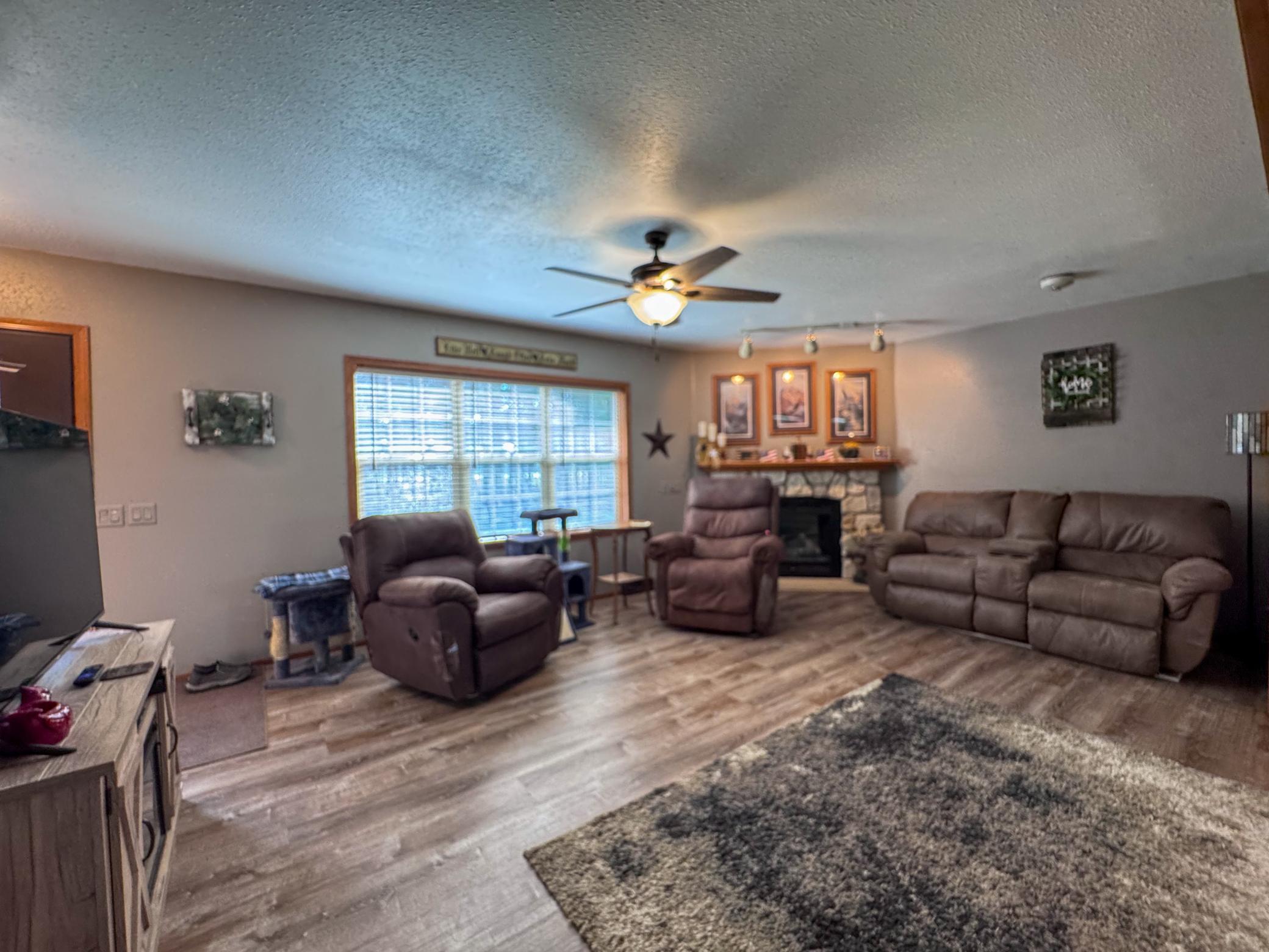 2002 single family home for sale at 7775 Cardinal Road NW in Bemidji, MN — 3 bed, 2 bath (photo 10 of 35)