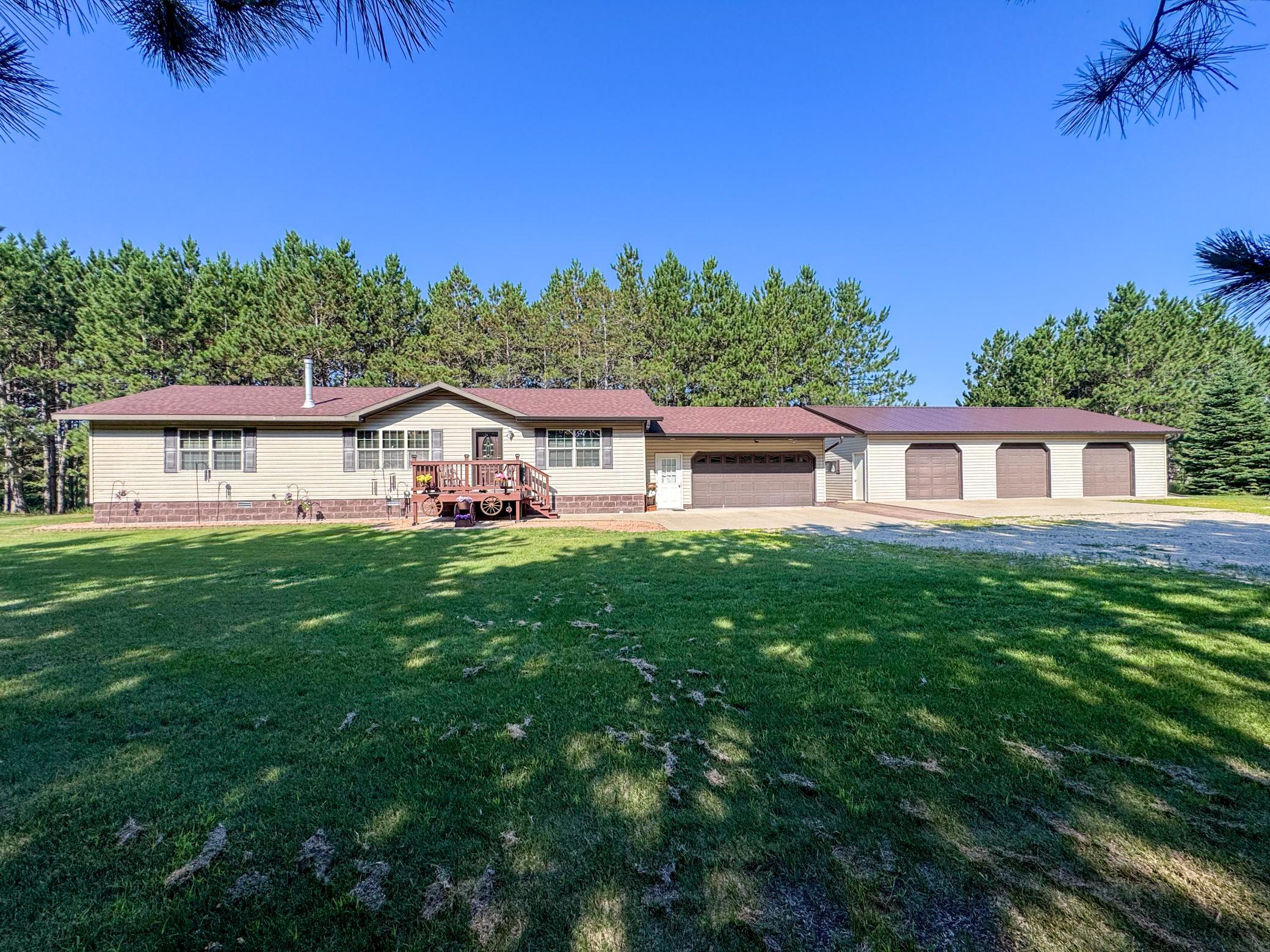 2002 single family home for sale at 7775 Cardinal Road NW in Bemidji, MN — 3 bed, 2 bath
