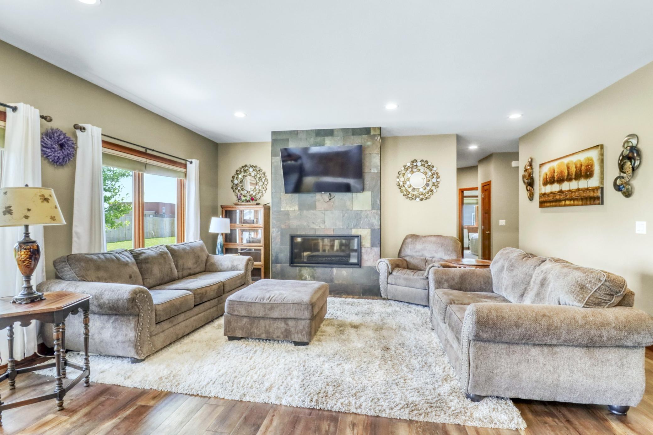 2015 single family home for sale at 408 Garfield Lane in Lake Park, MN — 3 bed, 3 bath (photo 13 of 38)