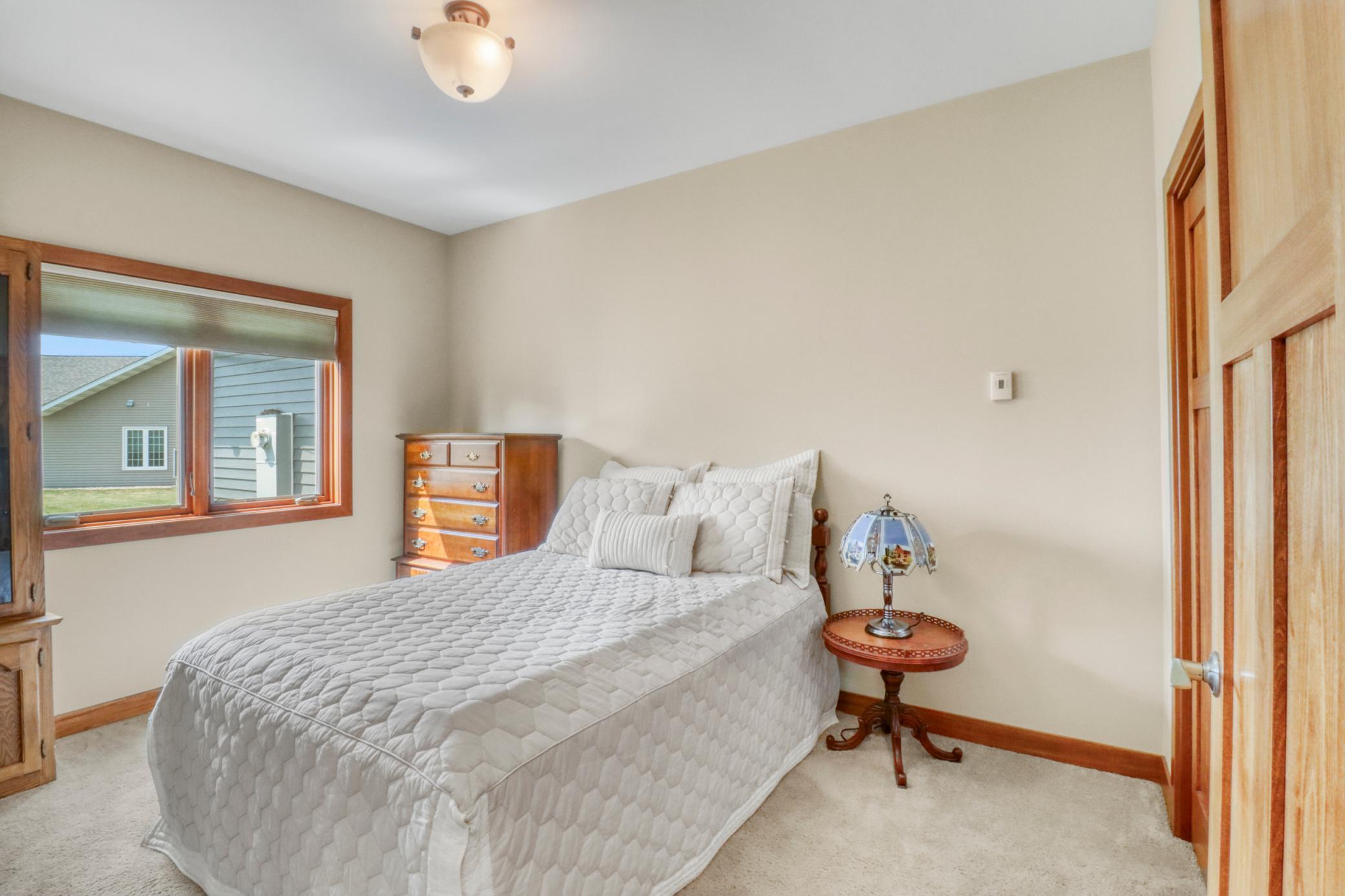 2015 single family home for sale at 408 Garfield Lane in Lake Park, MN — 3 bed, 3 bath (photo 15 of 38)