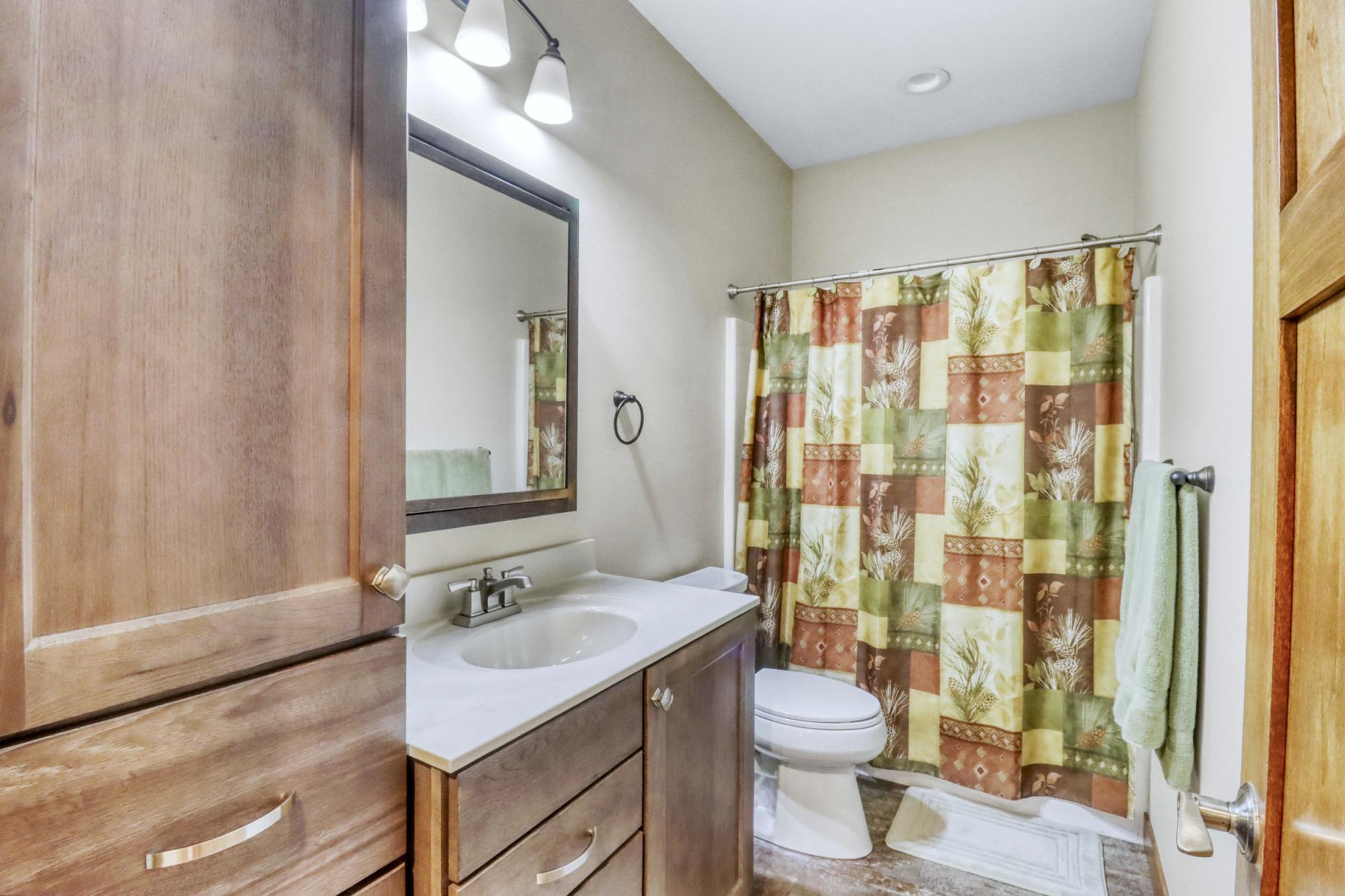 2015 single family home for sale at 408 Garfield Lane in Lake Park, MN — 3 bed, 3 bath (photo 16 of 38)