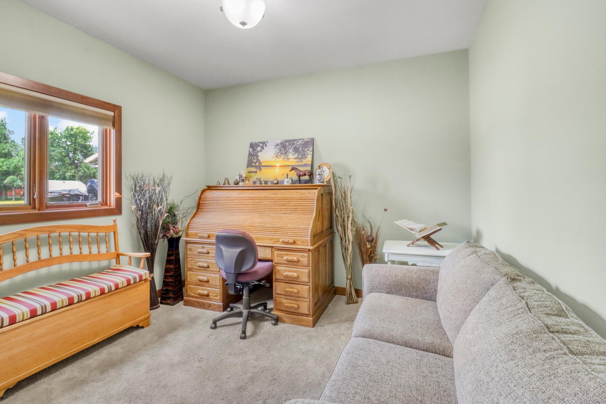 2015 single family home for sale at 408 Garfield Lane in Lake Park, MN — 3 bed, 3 bath (photo 24 of 38)