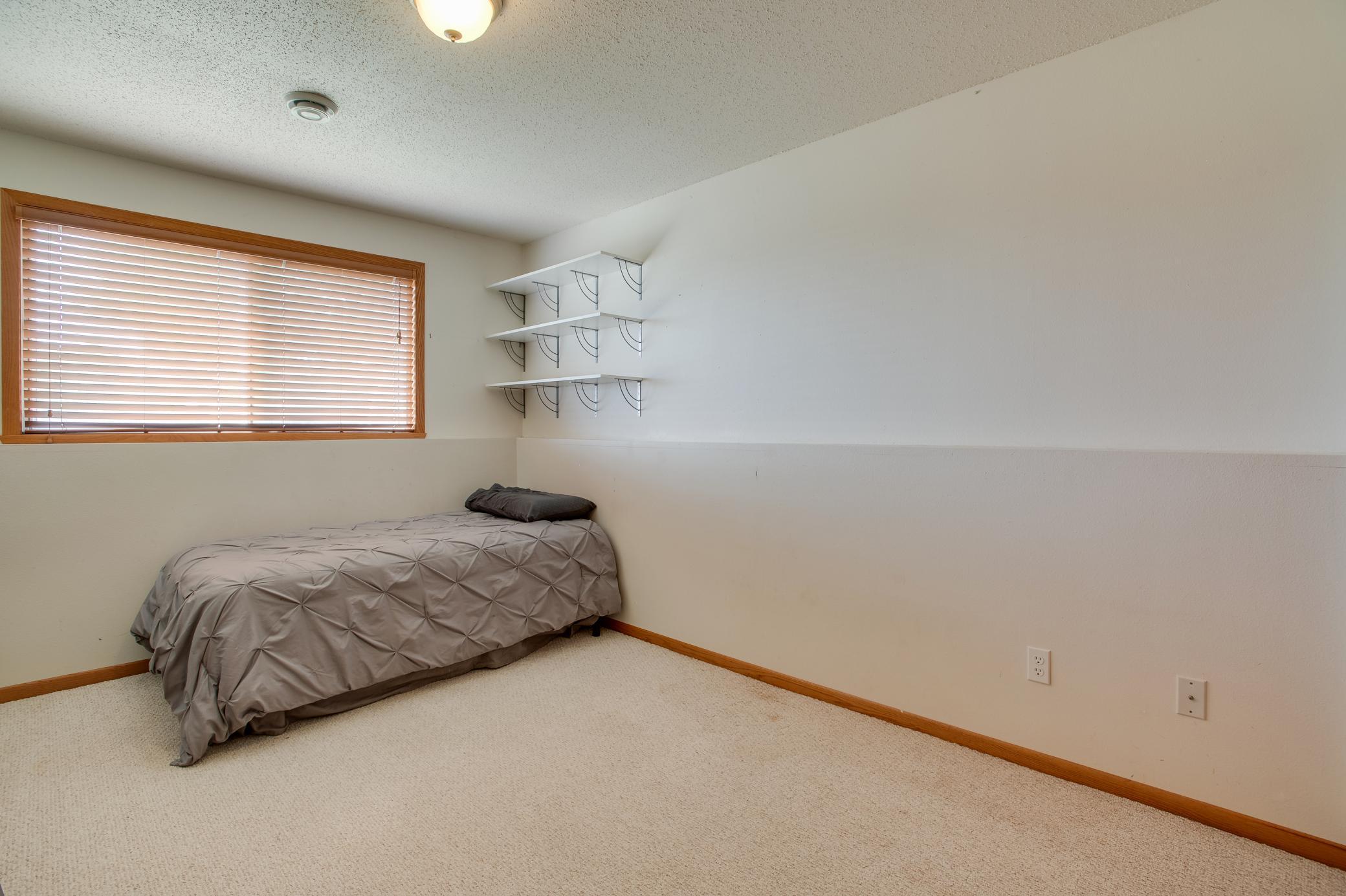 1901 41st Avenue S, Moorhead MN 56560 - Photo 26 of 34