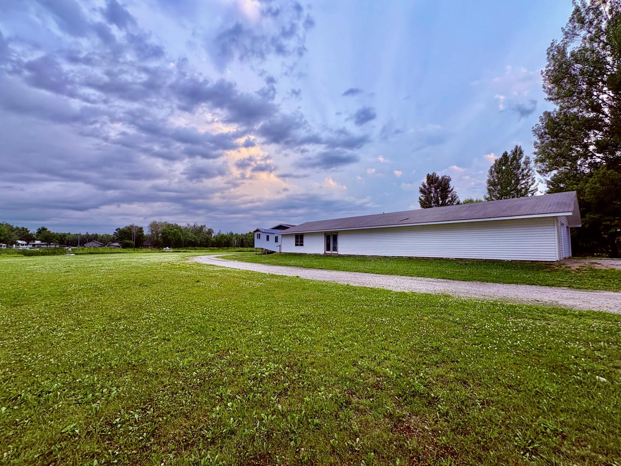 2022 single family home for sale at 6483 Walleye Lane NW in Williams, MN — 4 bed, 3 bath (photo 9 of 51)
