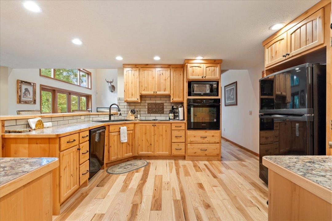 1999 single family home for sale at 49760 202nd Place in McGregor, MN — 4 bed, 4 bath (photo 3 of 70)