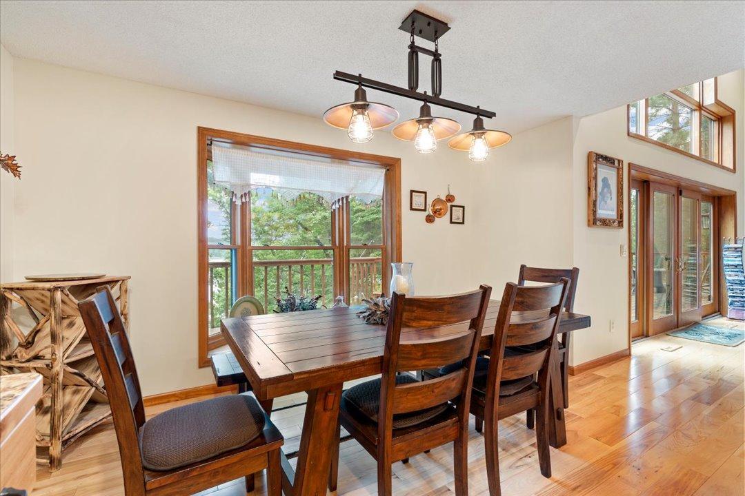 1999 single family home for sale at 49760 202nd Place in McGregor, MN — 4 bed, 4 bath (photo 7 of 70)