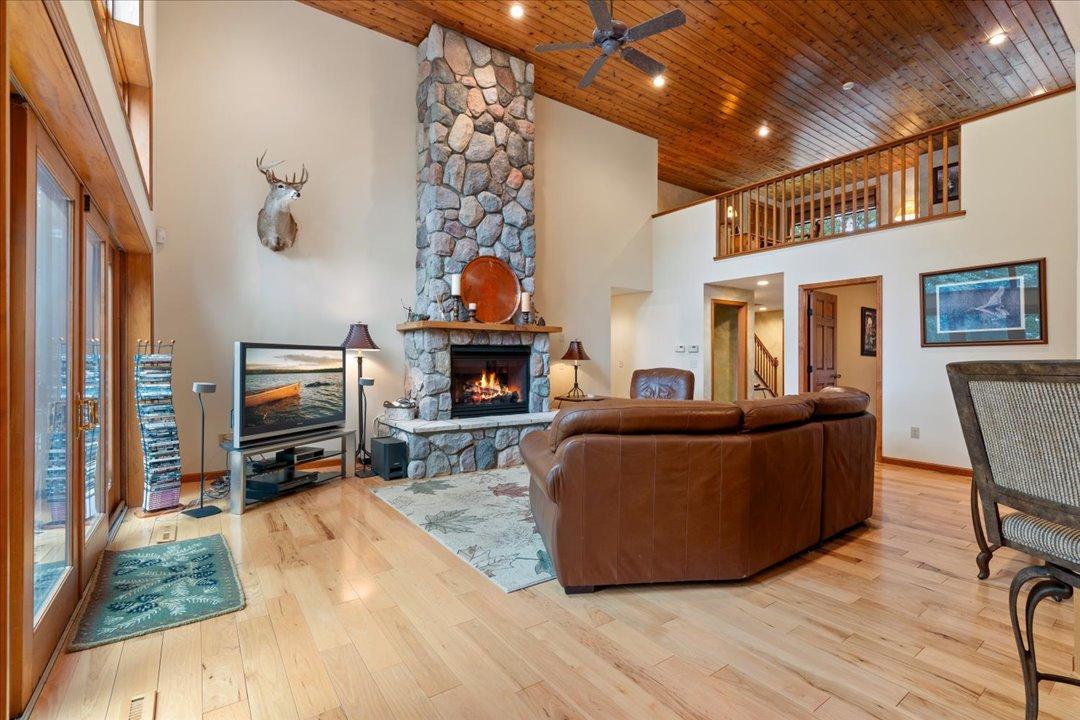 1999 single family home for sale at 49760 202nd Place in McGregor, MN — 4 bed, 4 bath (photo 9 of 70)