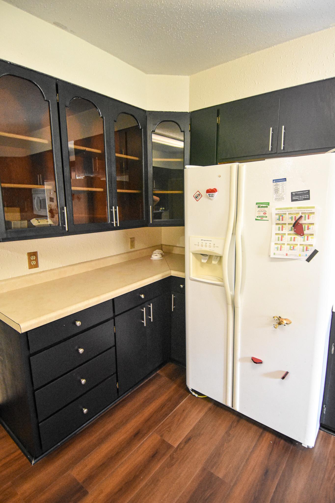 1900 single family home for sale at 661 N Central Street in Warren, MN — 3 bed, 1 bath (photo 16 of 39)