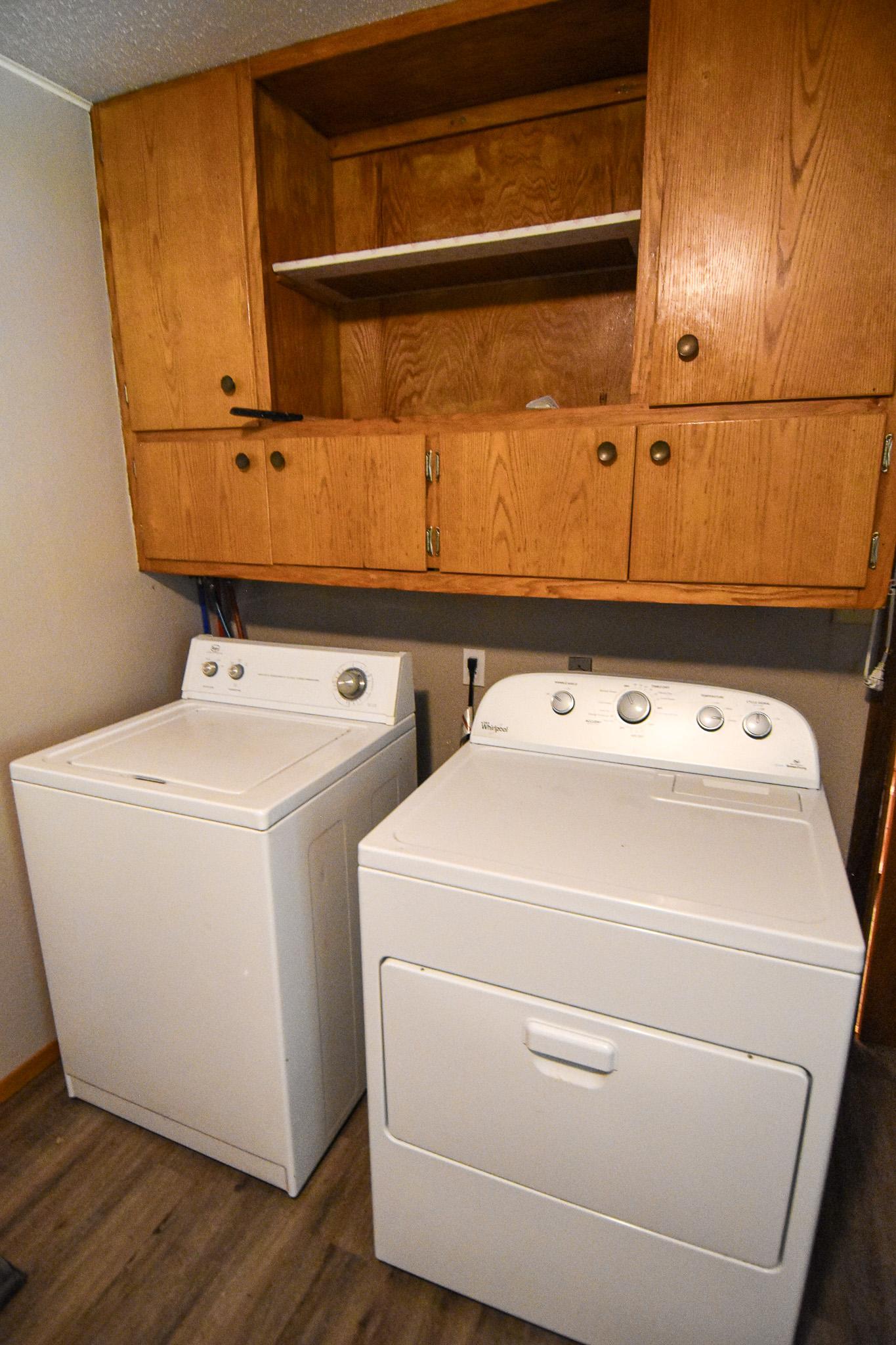 1900 single family home for sale at 661 N Central Street in Warren, MN — 3 bed, 1 bath (photo 21 of 39)