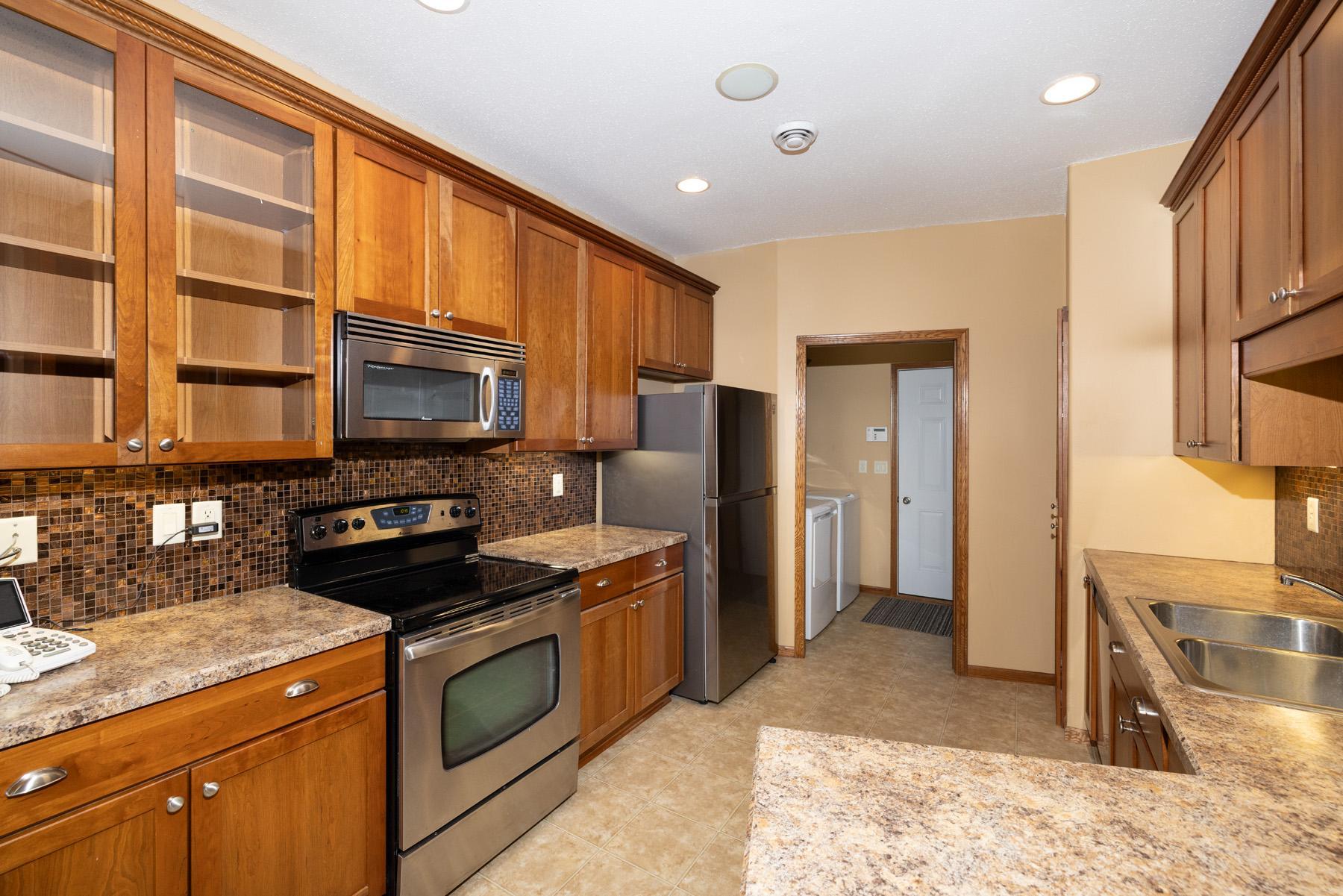 520 19th Avenue W, Unit B, West Fargo ND 58078 - Photo 22 of 31
