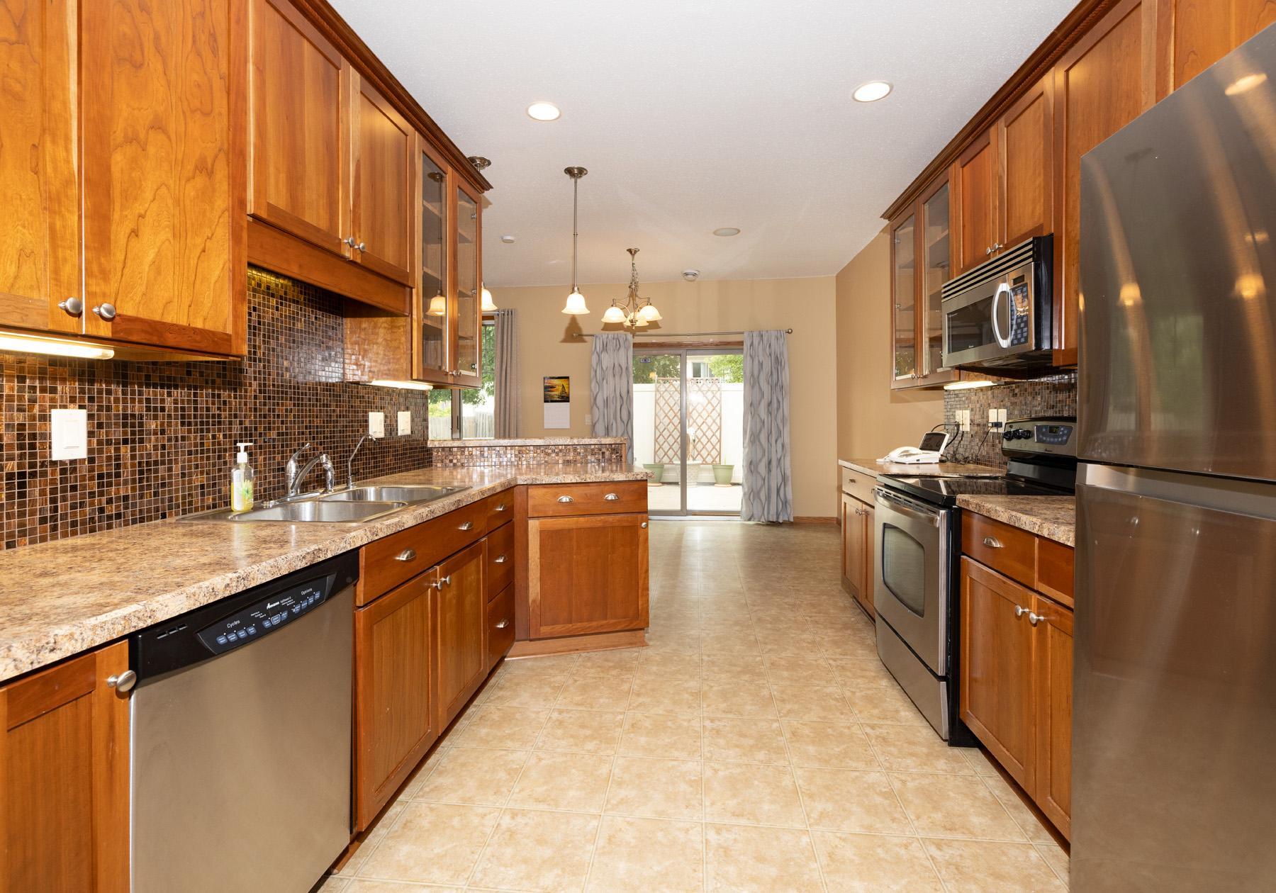 520 19th Avenue W, Unit B, West Fargo ND 58078 - Photo 25 of 31