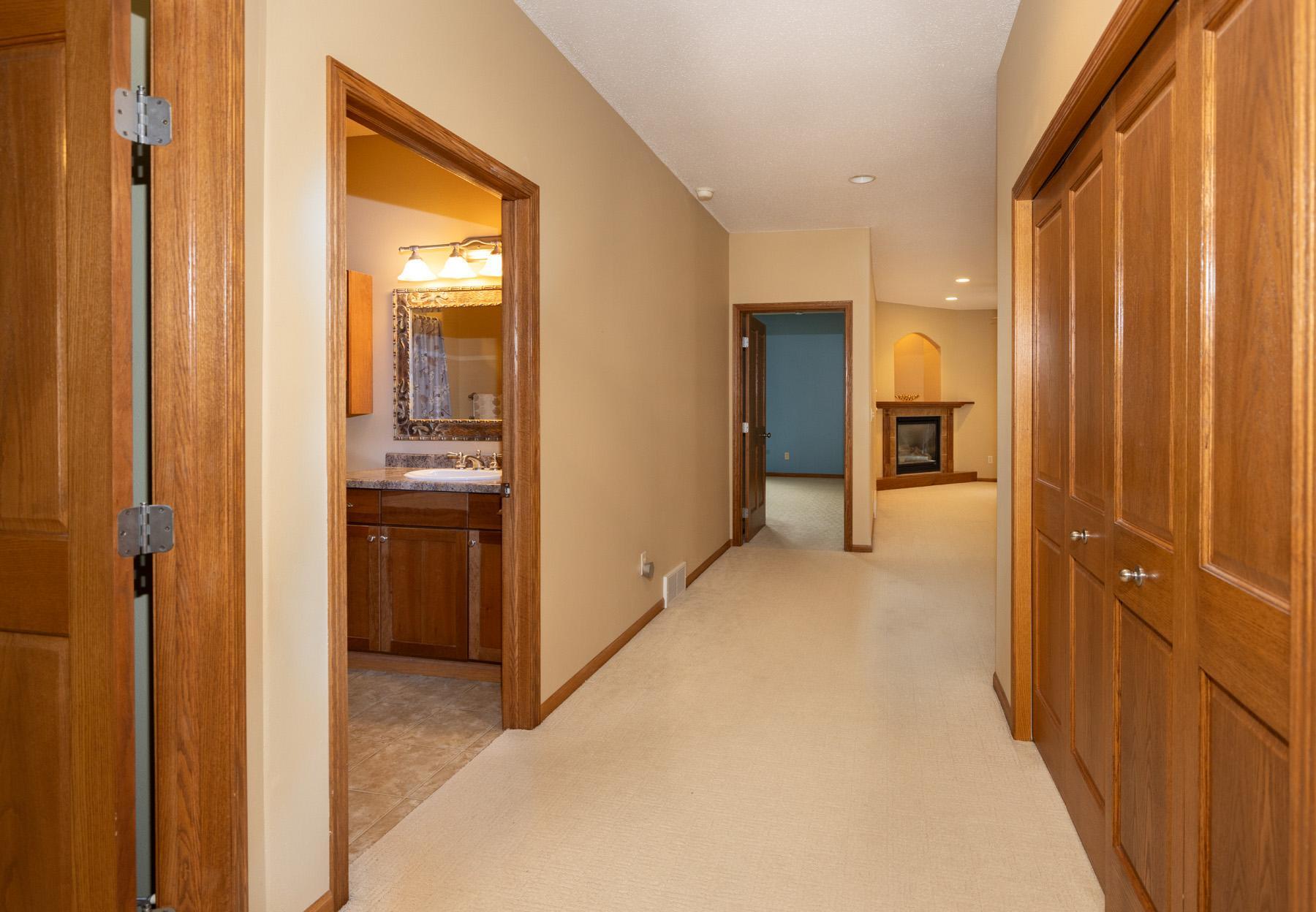 520 19th Avenue W, Unit B, West Fargo ND 58078 - Photo 4 of 31