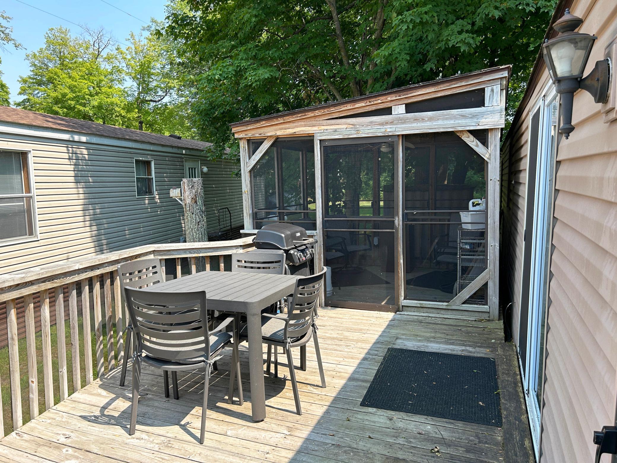 1993 single family home for sale at 20429 326th Avenue, Unit 23 in Isle, MN — 3 bed, 2 bath (photo 2 of 41)