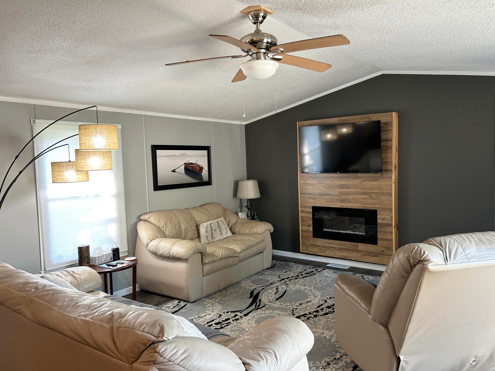 1993 single family home for sale at 20429 326th Avenue, Unit 23 in Isle, MN — 3 bed, 2 bath (photo 12 of 41)