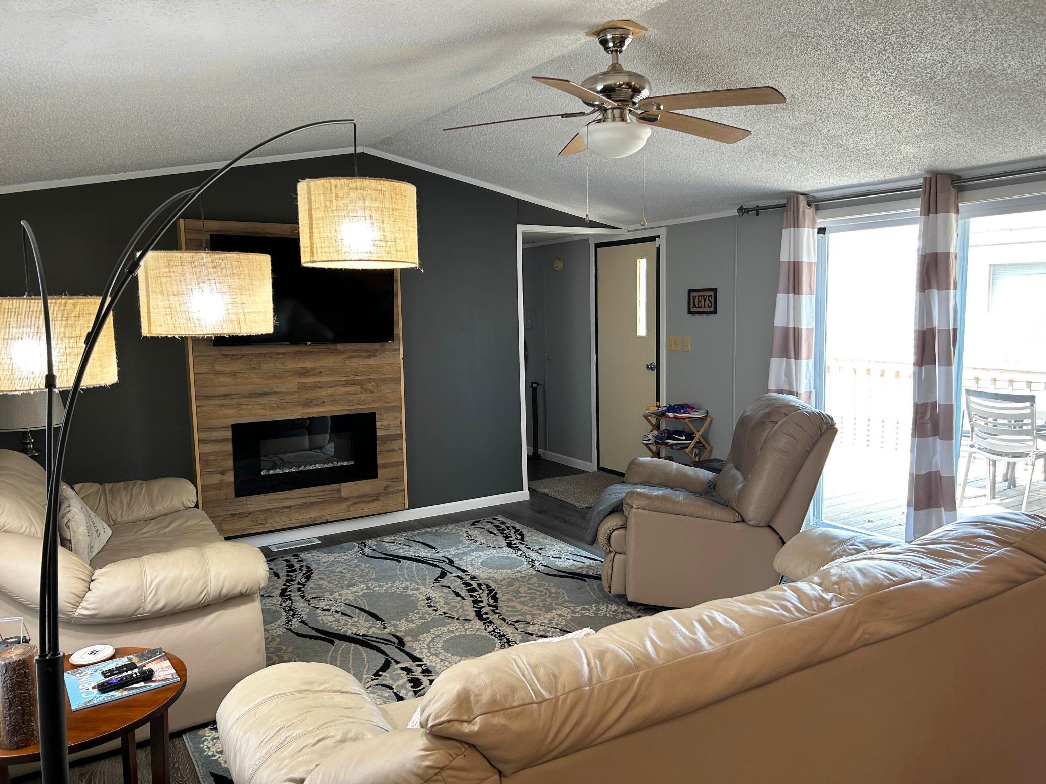 1993 single family home for sale at 20429 326th Avenue, Unit 23 in Isle, MN — 3 bed, 2 bath (photo 13 of 41)