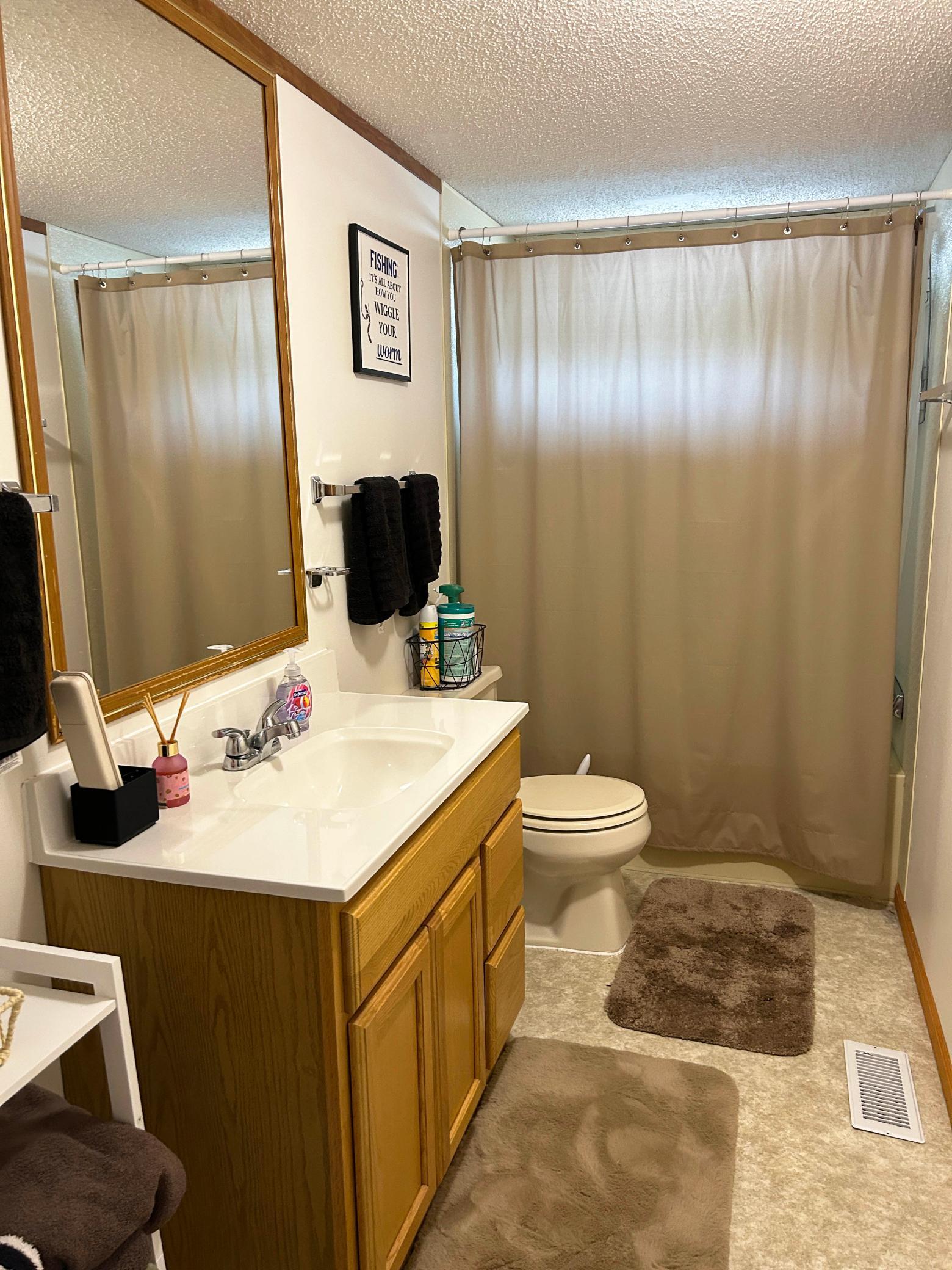 1993 single family home for sale at 20429 326th Avenue, Unit 23 in Isle, MN — 3 bed, 2 bath (photo 17 of 41)