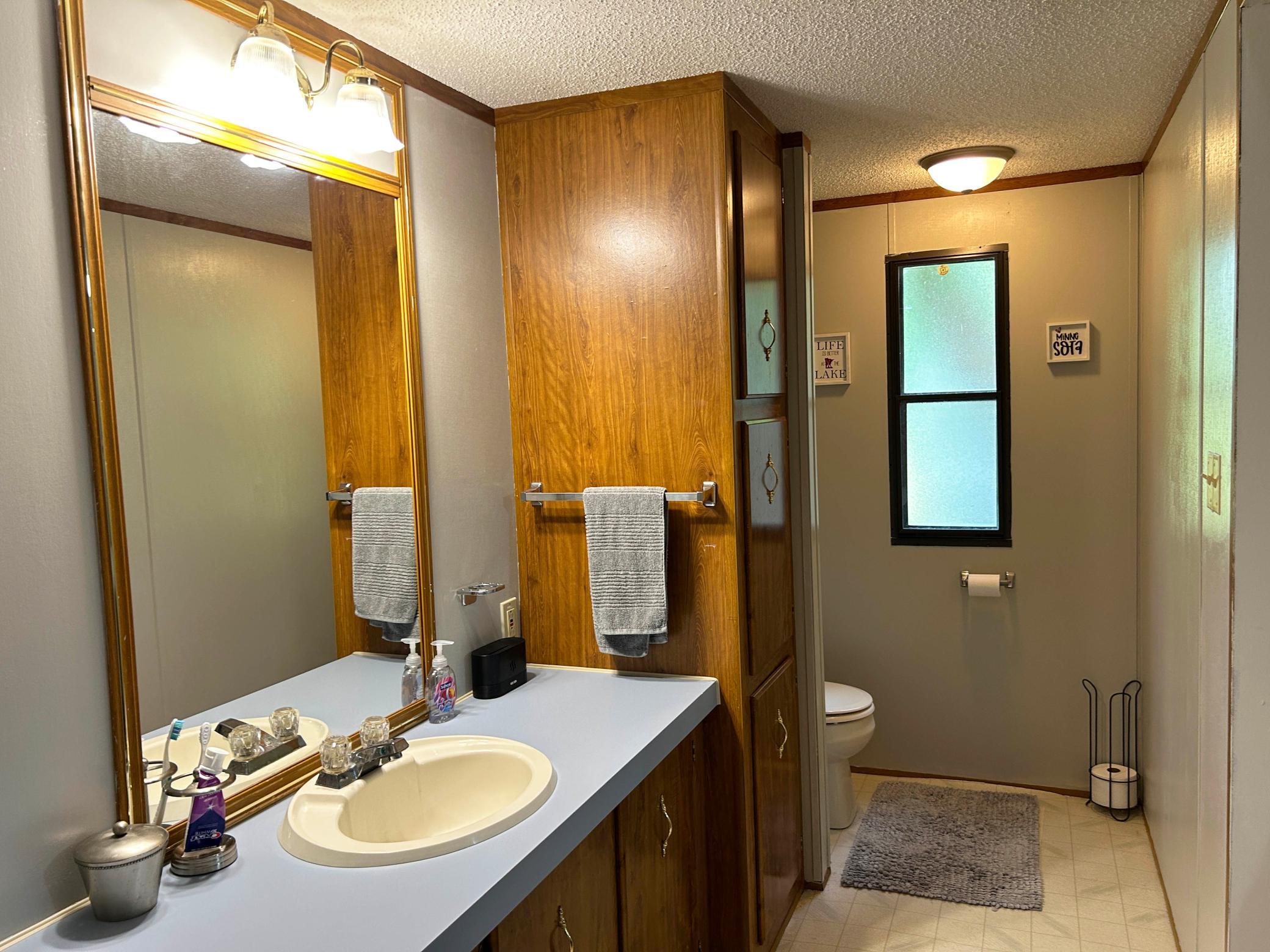1993 single family home for sale at 20429 326th Avenue, Unit 23 in Isle, MN — 3 bed, 2 bath (photo 23 of 41)