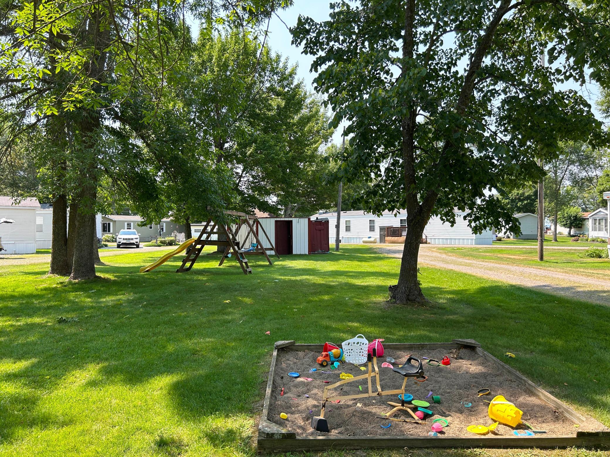 1993 single family home for sale at 20429 326th Avenue, Unit 23 in Isle, MN — 3 bed, 2 bath (photo 28 of 41)