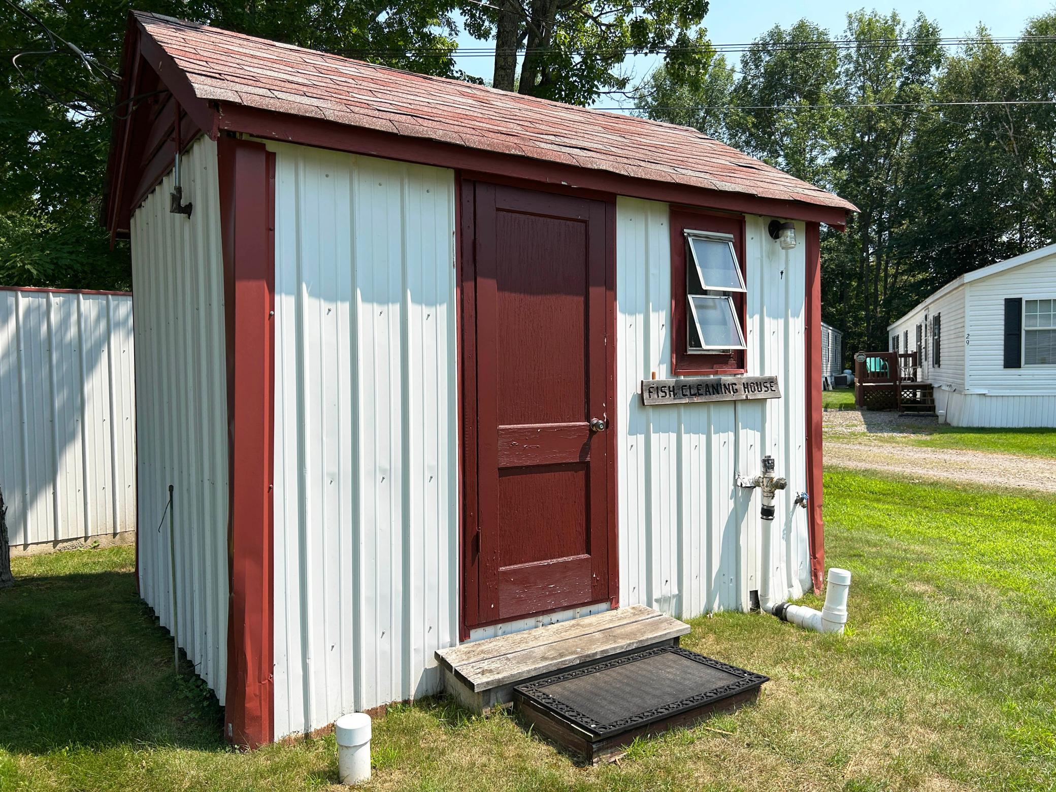 1993 single family home for sale at 20429 326th Avenue, Unit 23 in Isle, MN — 3 bed, 2 bath (photo 29 of 41)