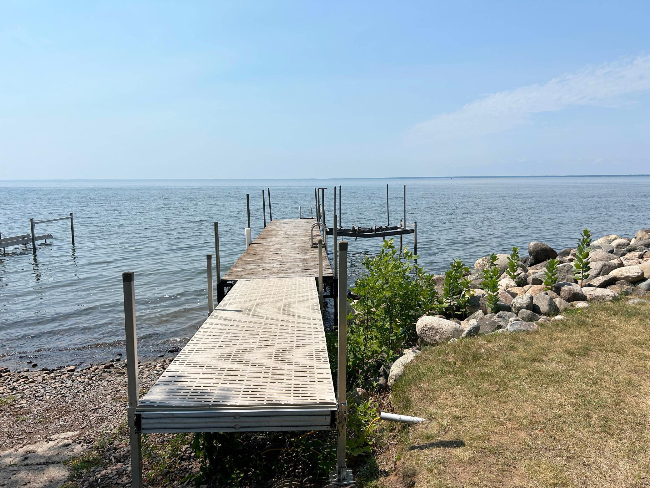 1993 single family home for sale at 20429 326th Avenue, Unit 23 in Isle, MN — 3 bed, 2 bath (photo 37 of 41)