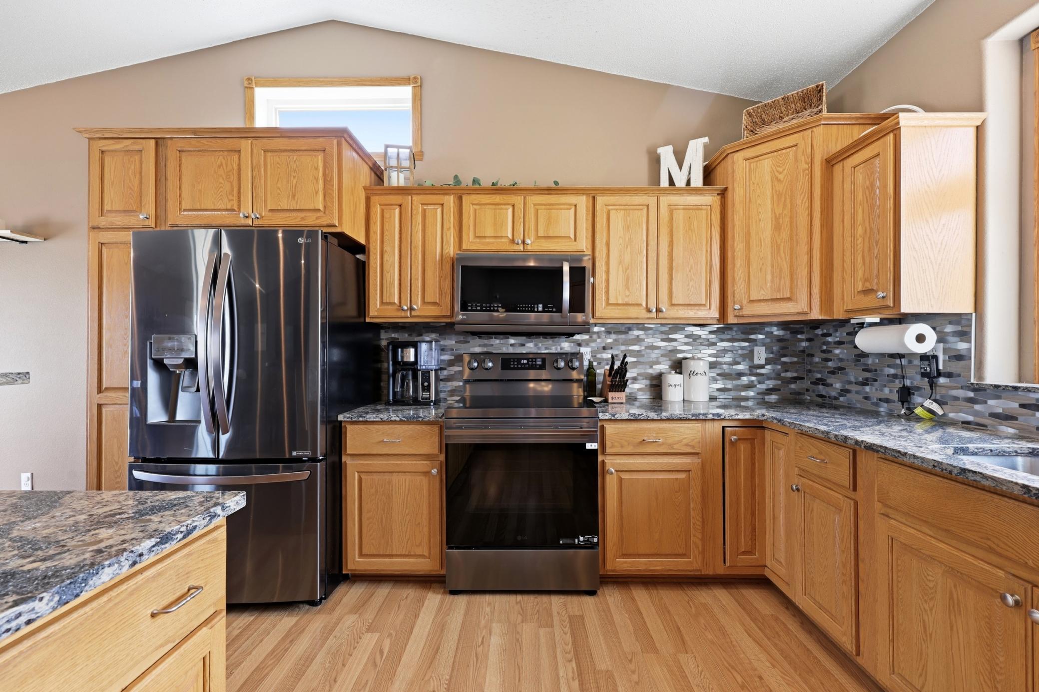 3532 Lincoln Street S, Fargo ND 58104 - Photo 17 of 55