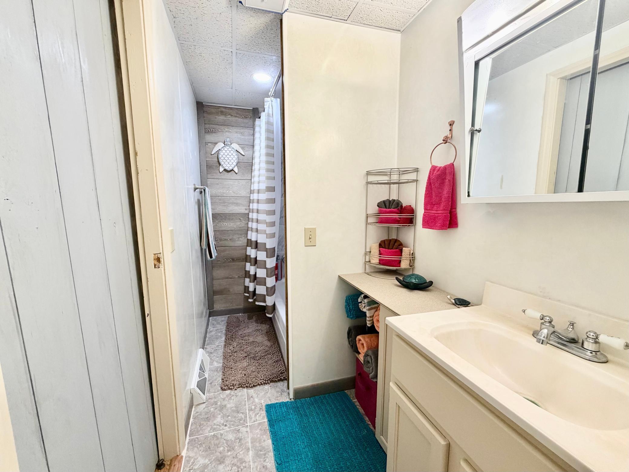 1970 single family home for sale at 205 1st Avenue NE in Brainerd, MN — 3 bed, 2 bath (photo 22 of 32)