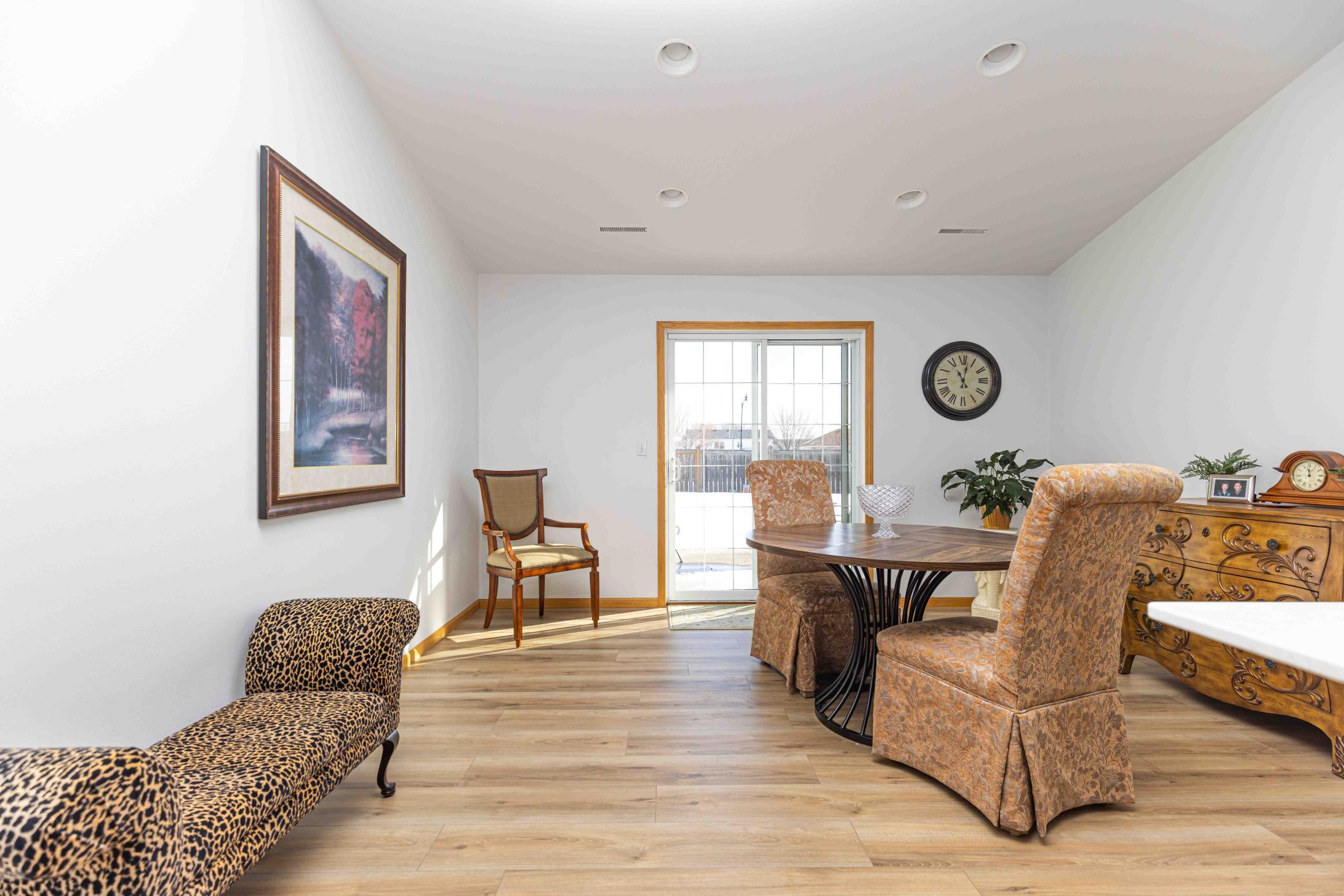 868 Lakeridge Place, West Fargo ND 58078 - Photo 16 of 25