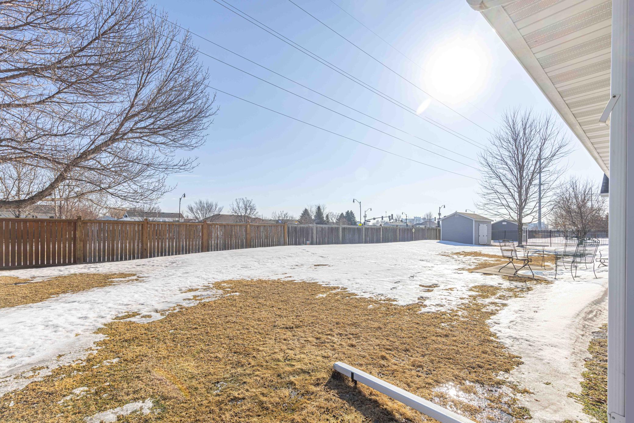 868 Lakeridge Place, West Fargo ND 58078 - Photo 4 of 25