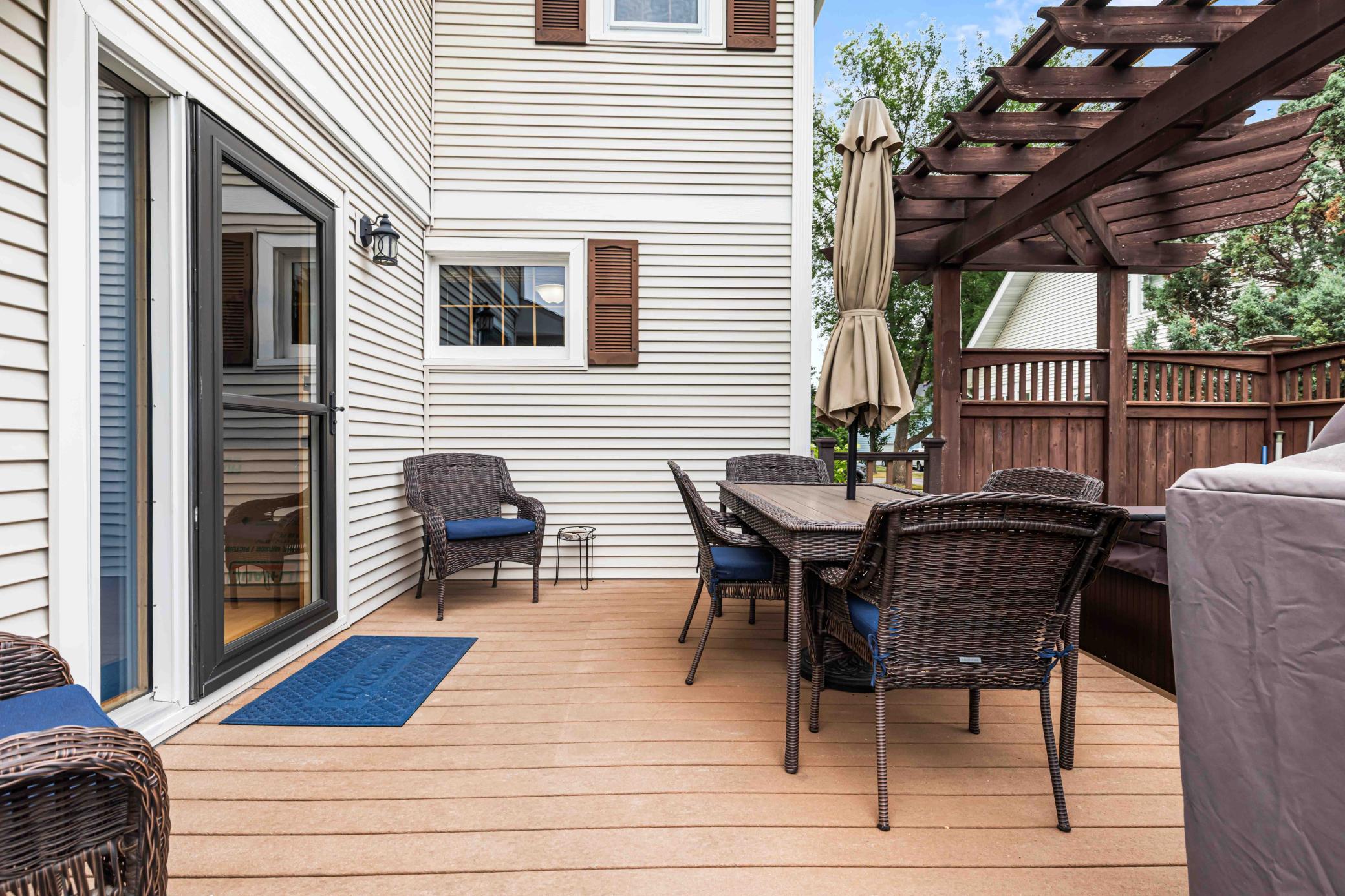 1205 6th Street S, Fargo ND 58103 - Photo 6 of 52