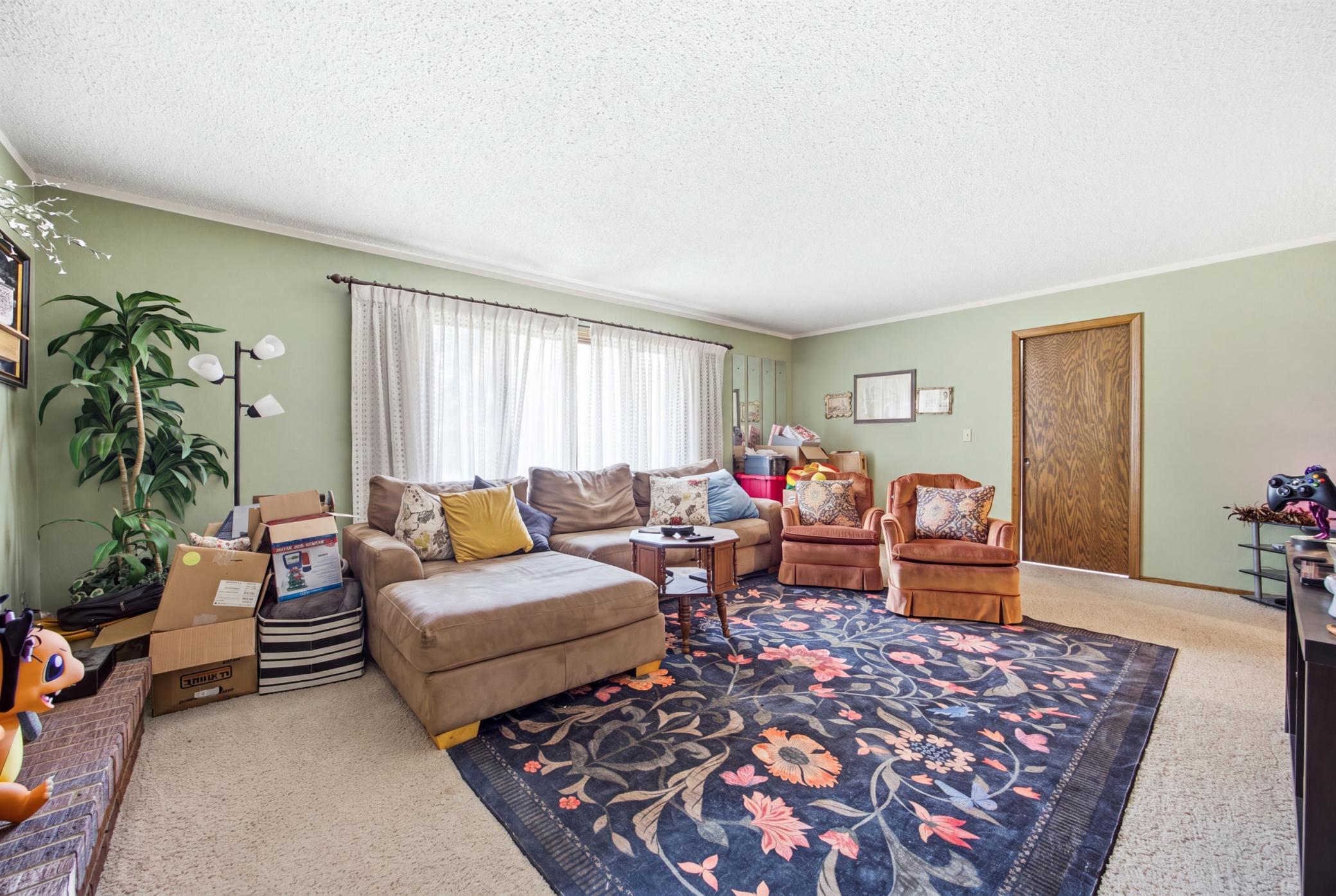 306 37th Avenue S, Moorhead MN 56560 - Photo 11 of 37