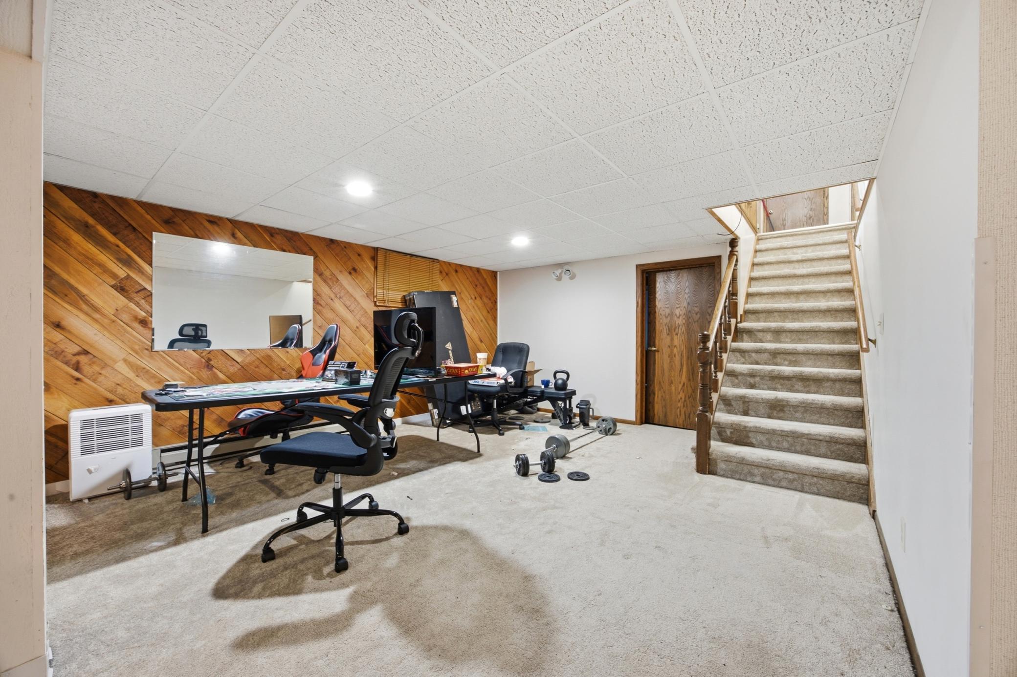 306 37th Avenue S, Moorhead MN 56560 - Photo 17 of 37