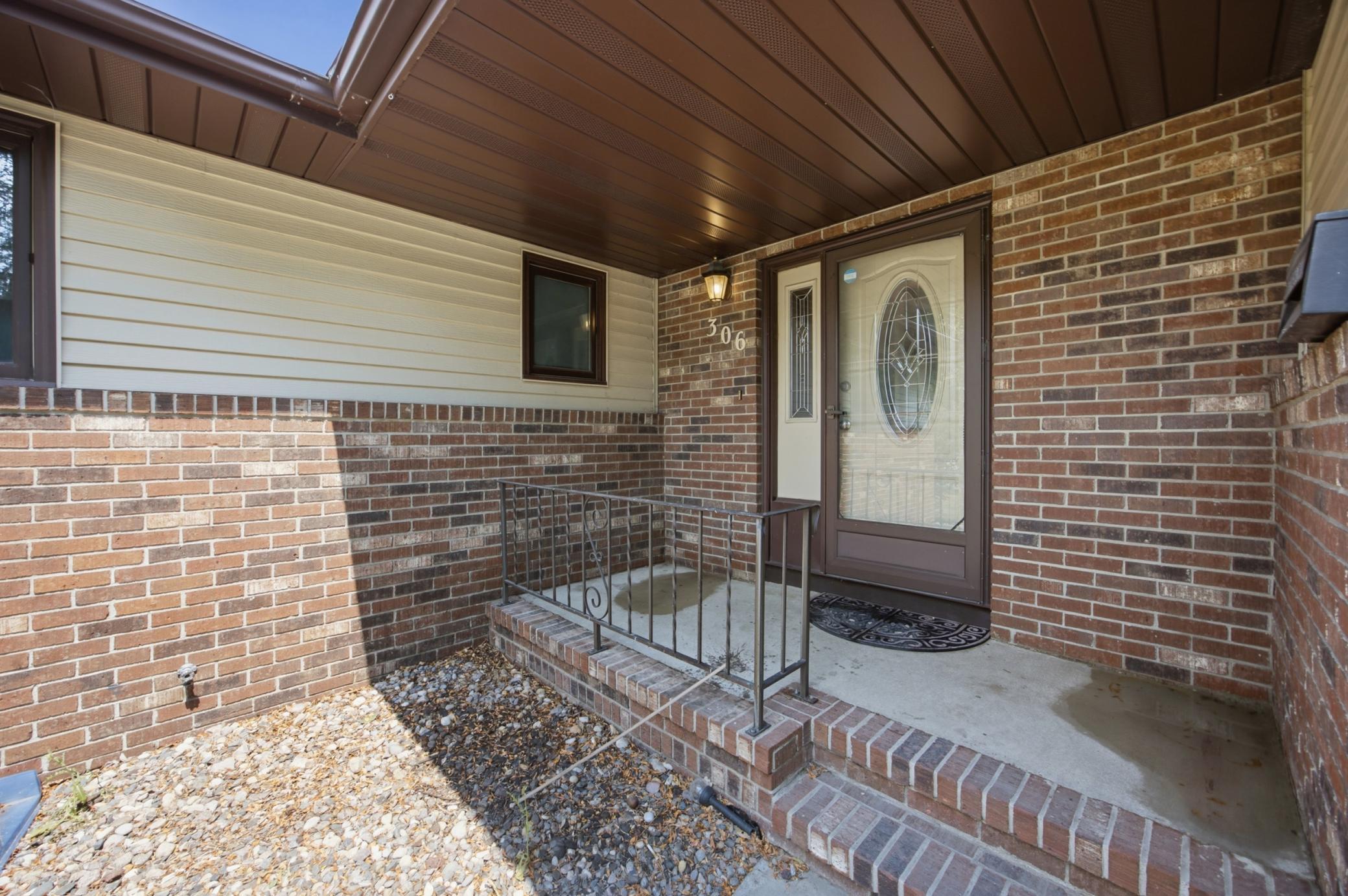 306 37th Avenue S, Moorhead MN 56560 - Photo 3 of 37