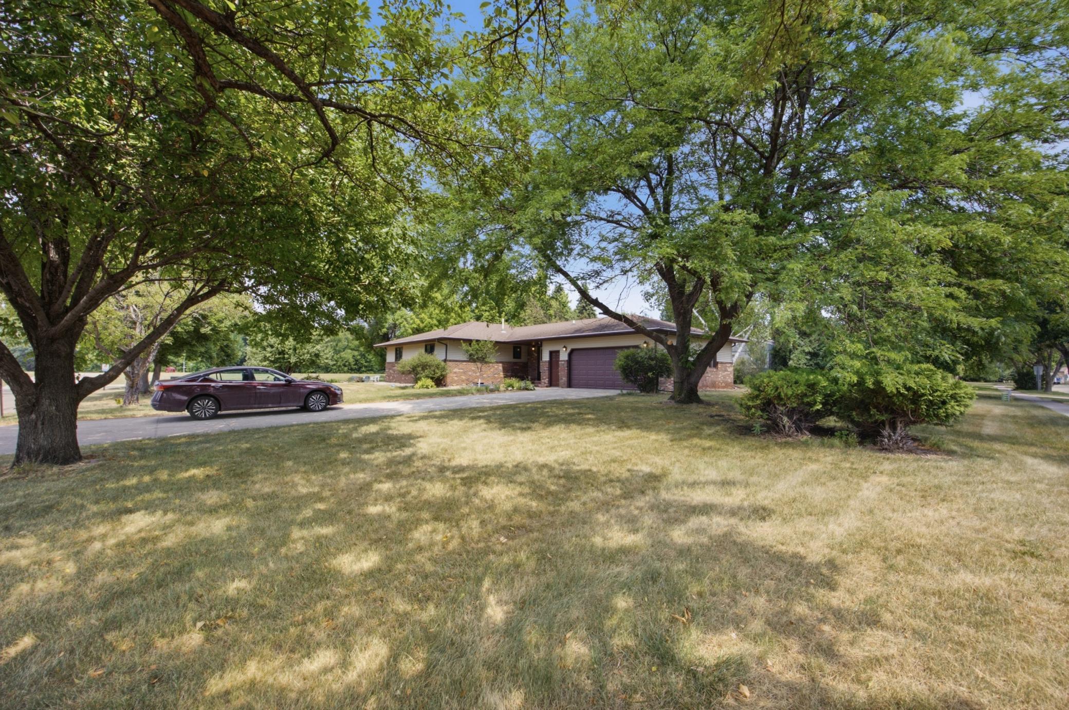 306 37th Avenue S, Moorhead MN 56560 - Photo 25 of 37