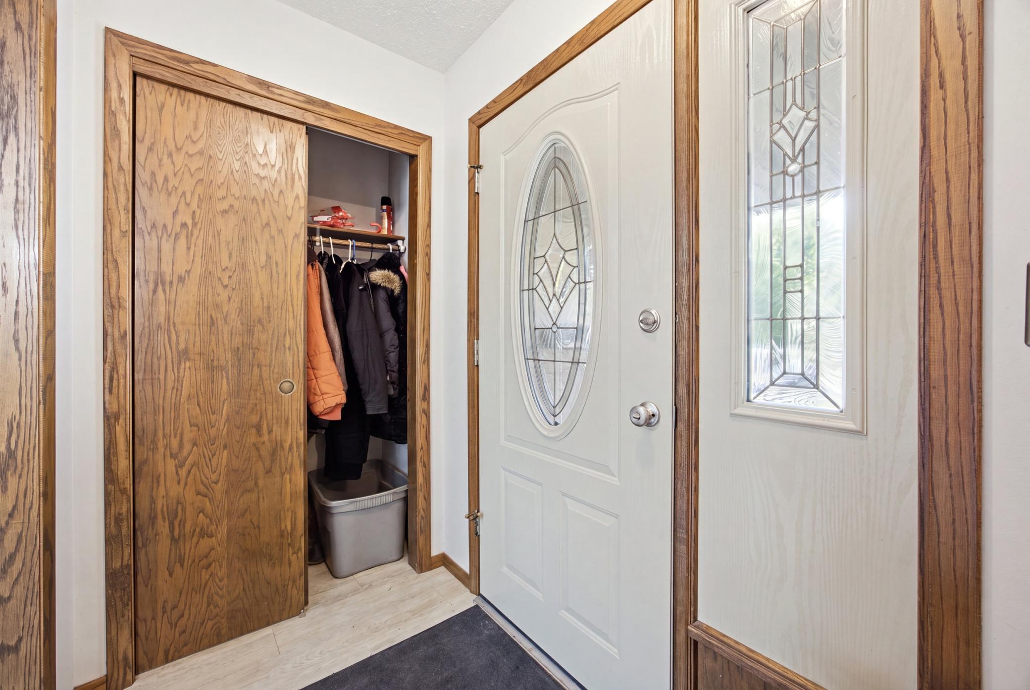 306 37th Avenue S, Moorhead MN 56560 - Photo 4 of 37