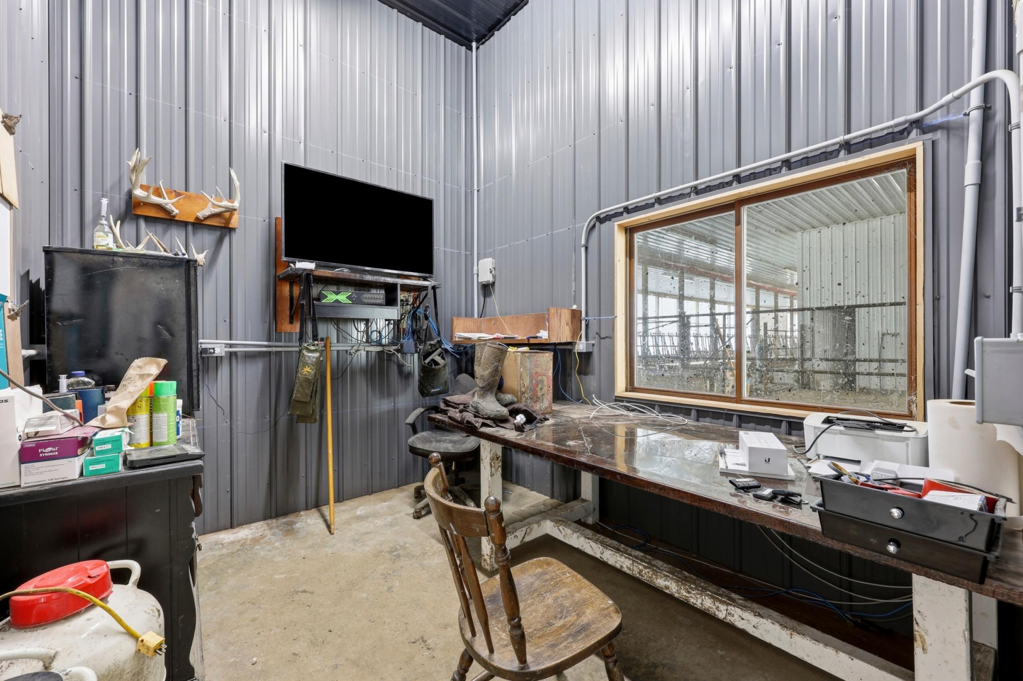 1895 single family home for sale at TBD County Highway 8 in Perham, MN — 4 bed, 1 bath (photo 16 of 50)