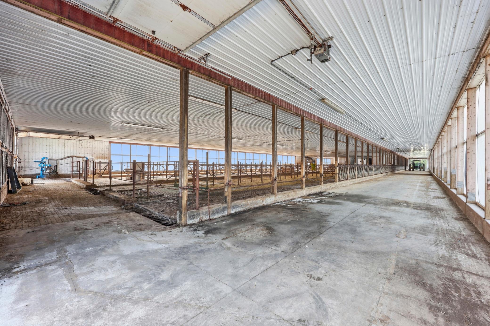 1895 single family home for sale at TBD County Highway 8 in Perham, MN — 4 bed, 1 bath (photo 23 of 50)