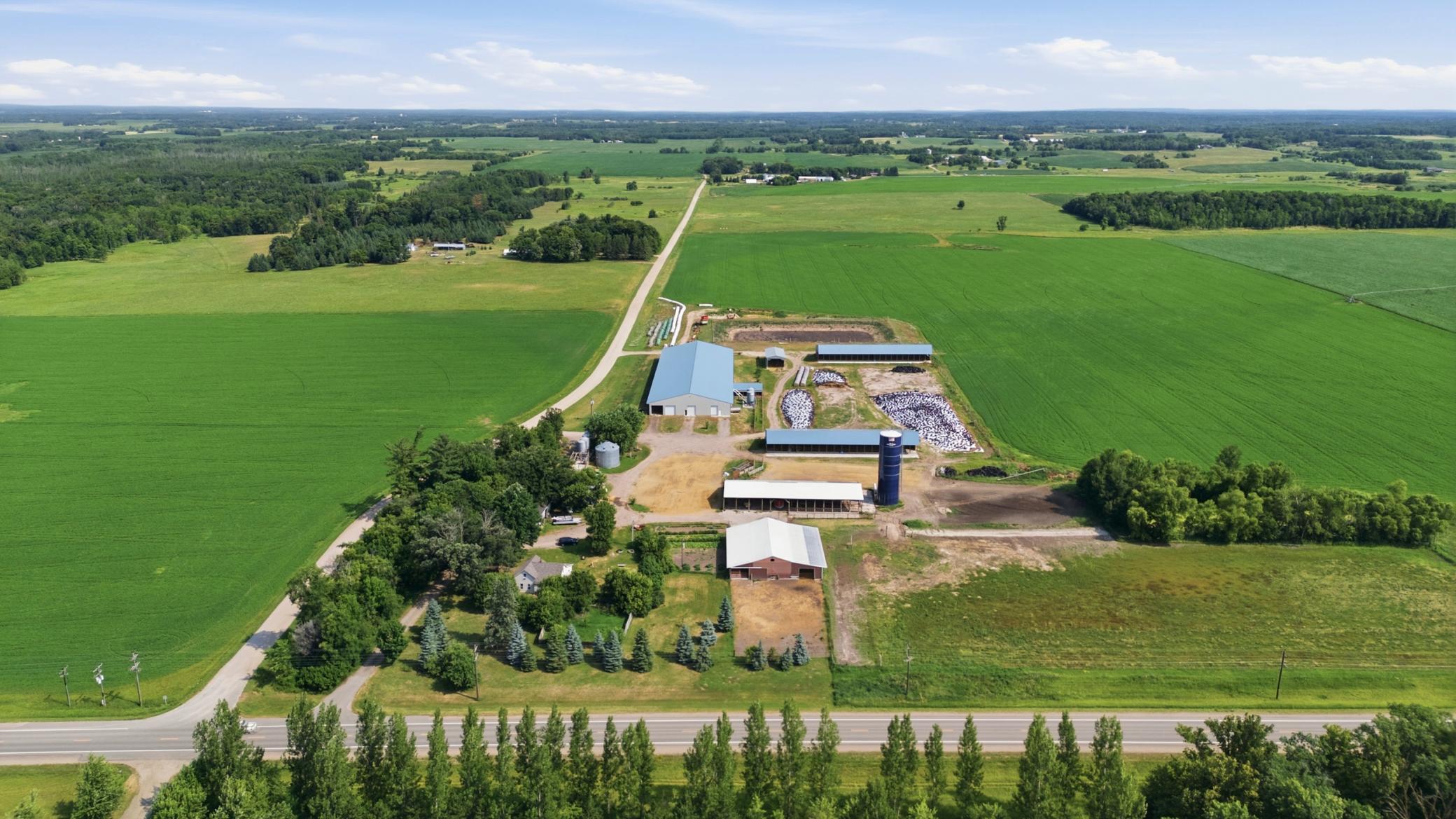1895 single family home for sale at TBD County Highway 8 in Perham, MN — 4 bed, 1 bath (photo 4 of 50)