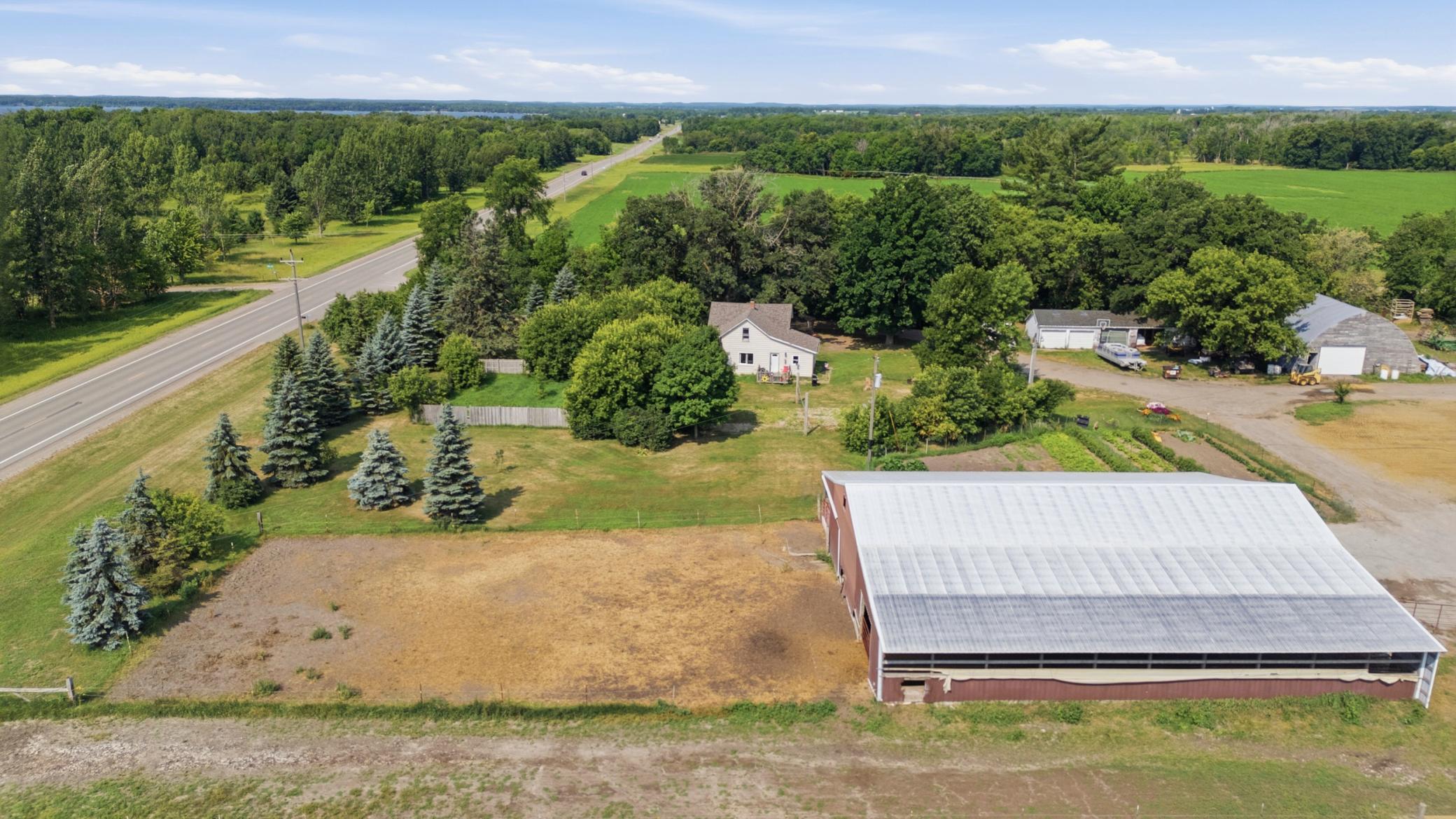 1895 single family home for sale at TBD County Highway 8 in Perham, MN — 4 bed, 1 bath (photo 10 of 50)