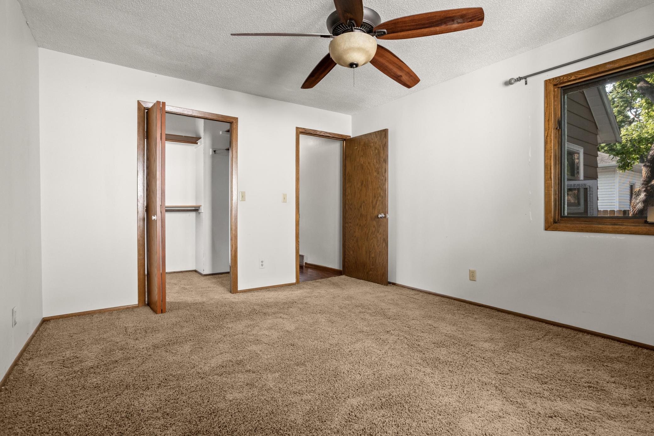 405 14th Street N, Moorhead MN 56560 - Photo 10 of 33