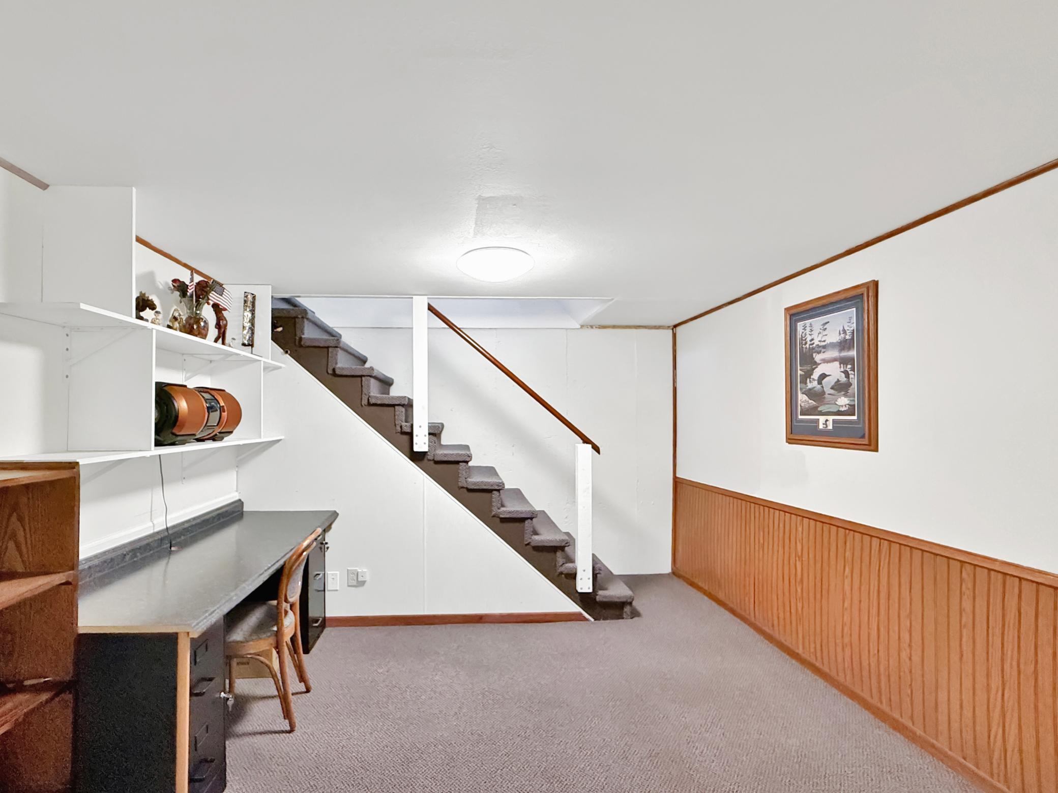1970 single family home for sale at 113 Circle Drive in Thief River Falls, MN — 4 bed, 3 bath (photo 22 of 45)