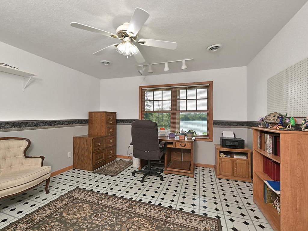 2001 single family home for sale at 67151 348th Place in Hill City, MN — 5 bed, 3 bath (photo 22 of 49)