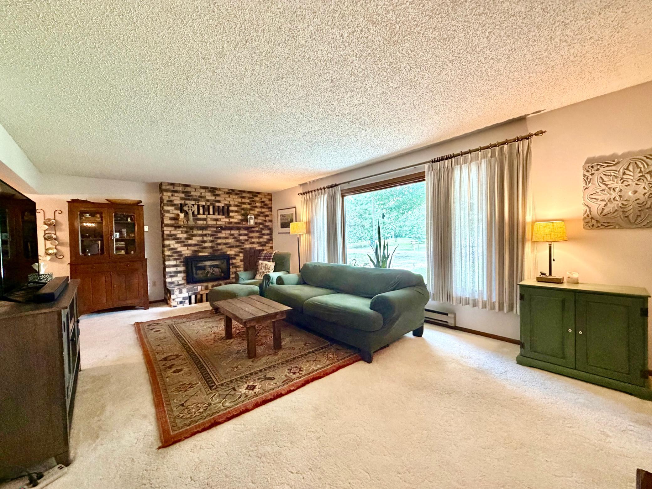 6845 Dickinson Drive NW, Bemidji MN 56601 - Photo 4 of 49