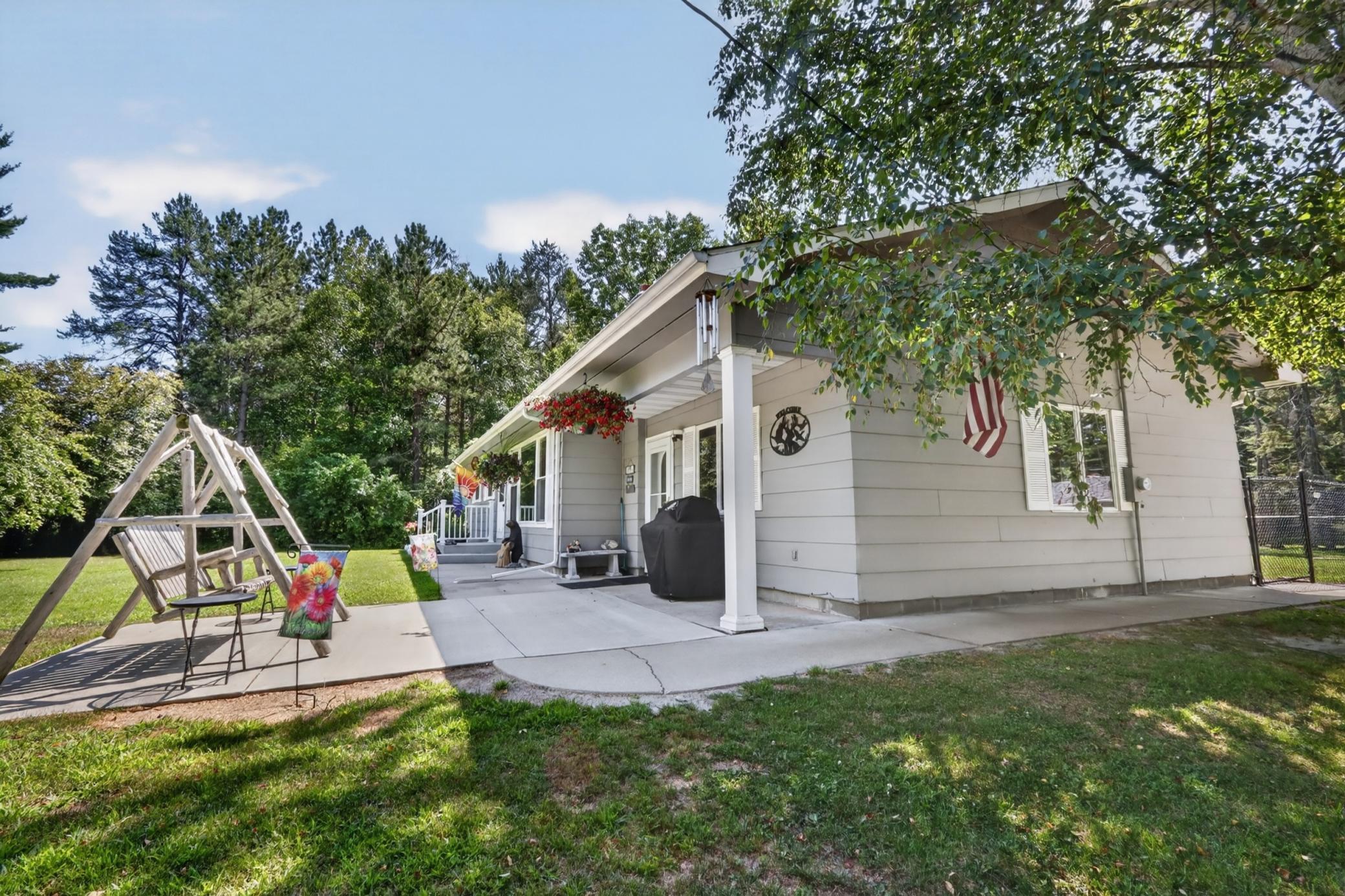 21427 Airport Road, Harris Twp MN 55744 - Photo 10 of 39