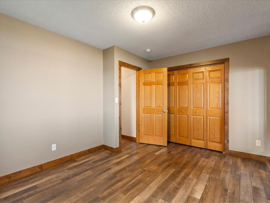 1967 single family home for sale at 13607 Maplewood Drive in Baxter, MN — 5 bed, 3 bath (photo 21 of 52)
