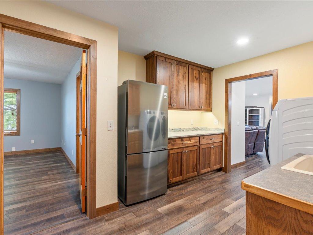 1967 single family home for sale at 13607 Maplewood Drive in Baxter, MN — 5 bed, 3 bath (photo 31 of 52)