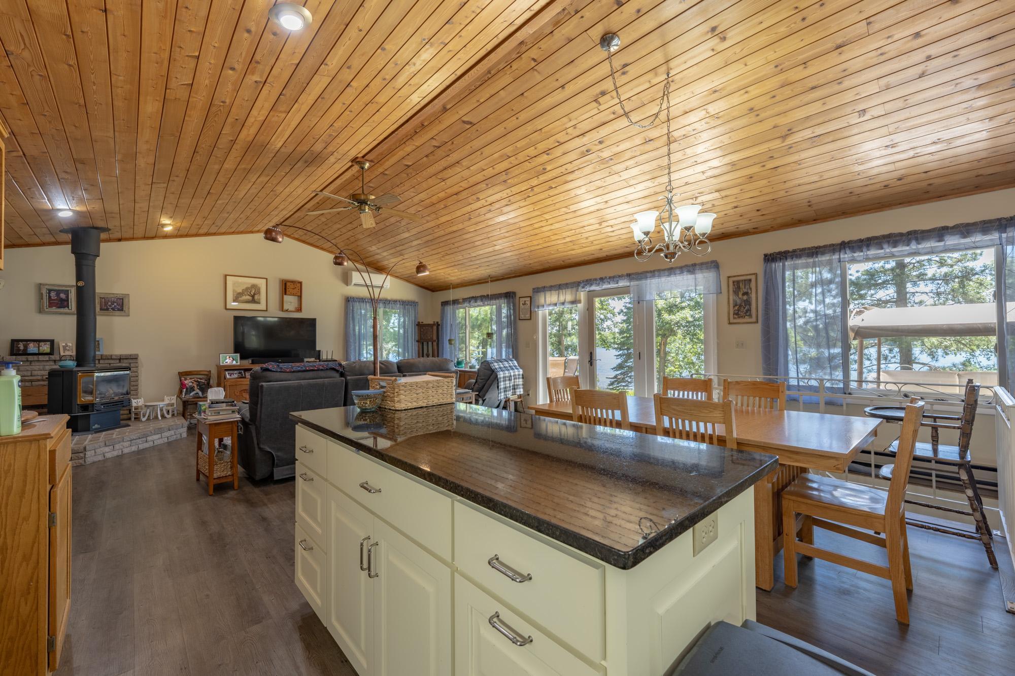 8811 Ossawinnamakee Road, Breezy Point MN 56472 - Photo 8 of 28